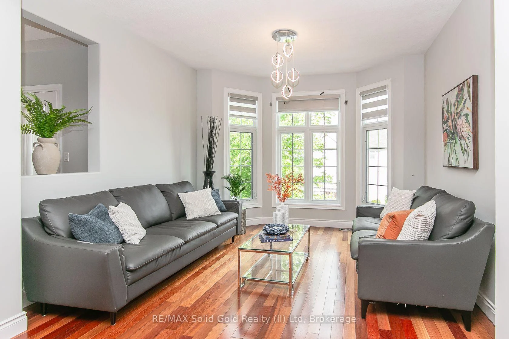 Photo 10 of 563 Woolgrass Avenue, Waterloo, Erbsville/Laurelwood — HOMEH