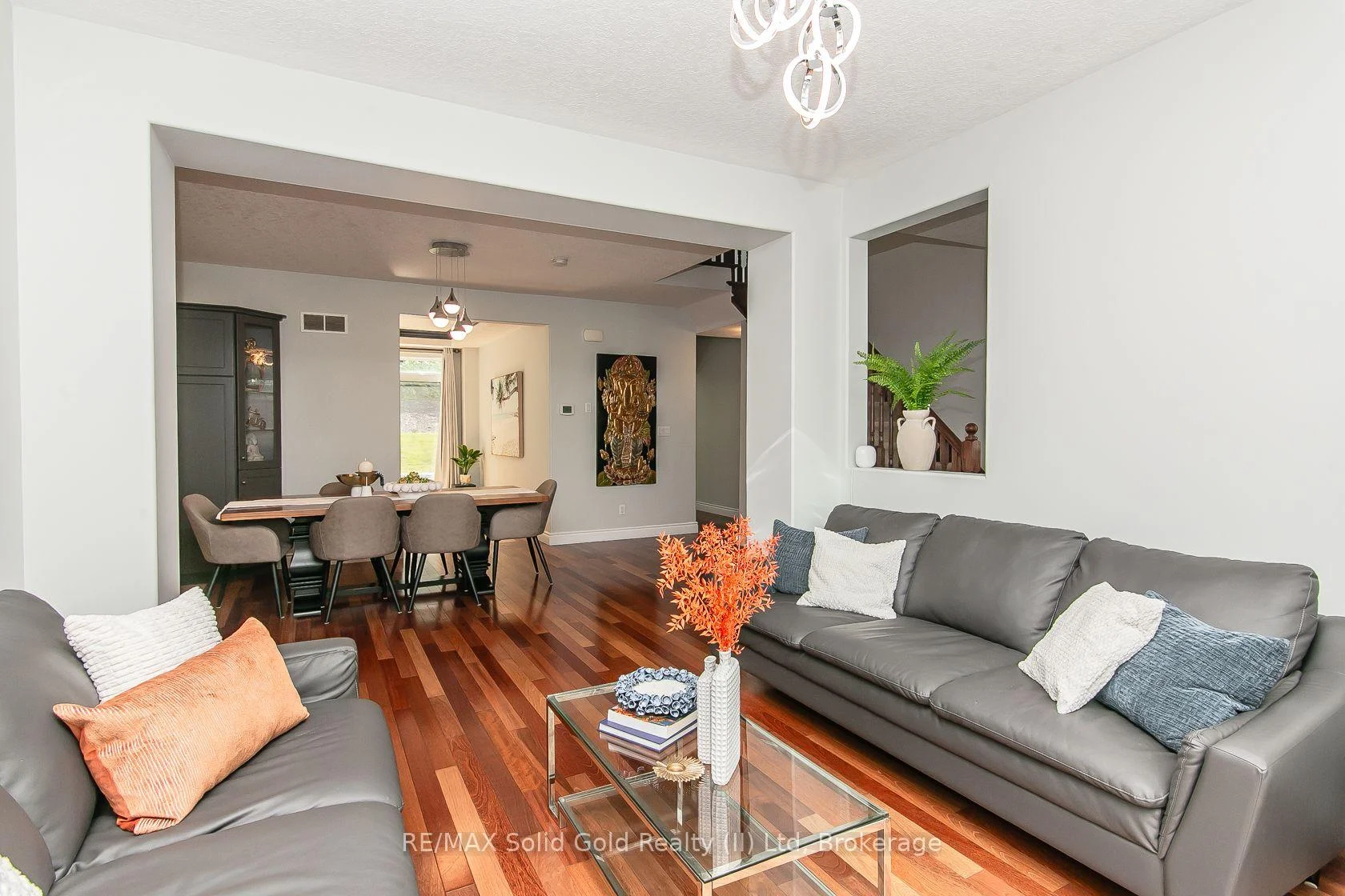 Photo 11 of 563 Woolgrass Avenue, Waterloo, Erbsville/Laurelwood — HOMEH