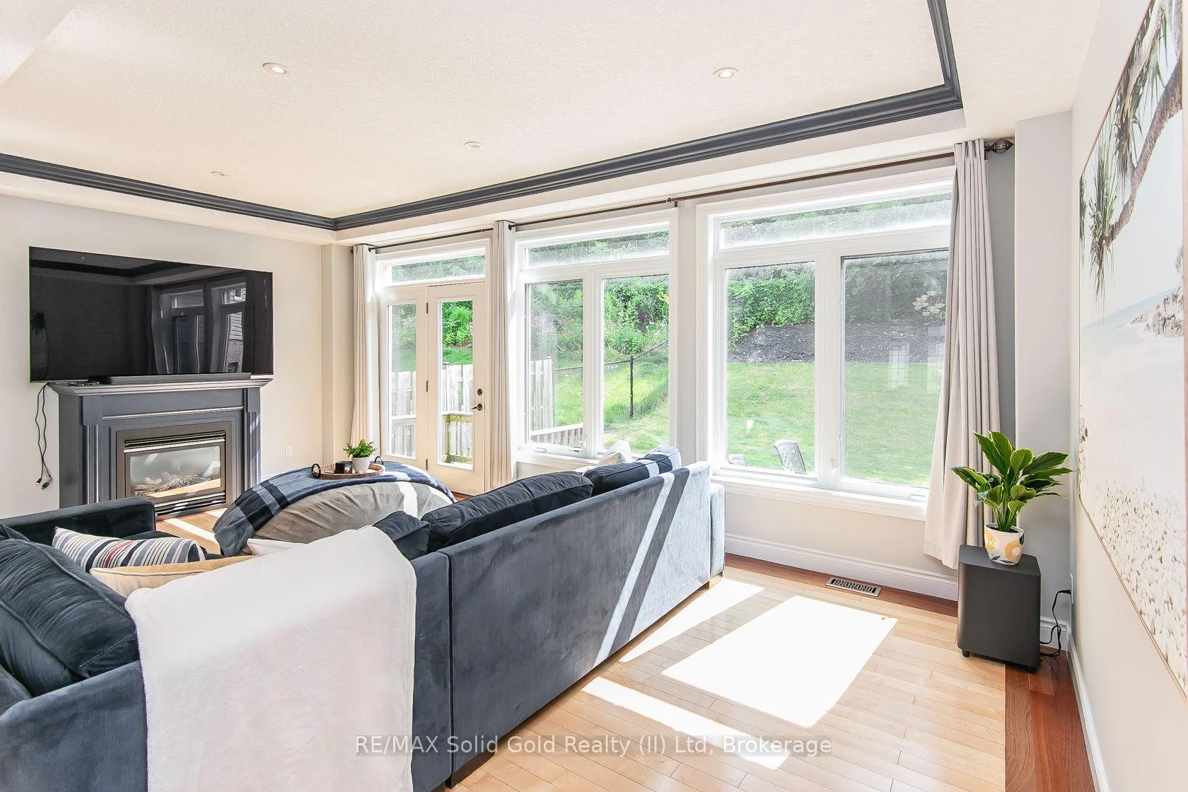 Photo 16 of 563 Woolgrass Avenue, Waterloo, Erbsville/Laurelwood — HOMEH