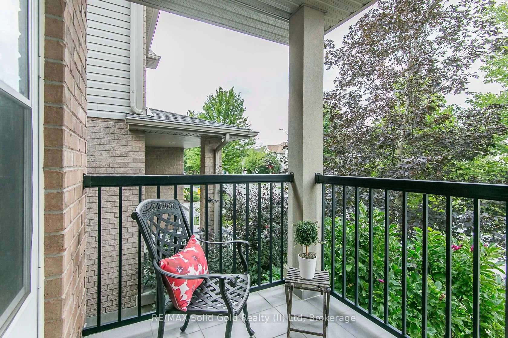 Photo 20 of 563 Woolgrass Avenue, Waterloo, Erbsville/Laurelwood — HOMEH