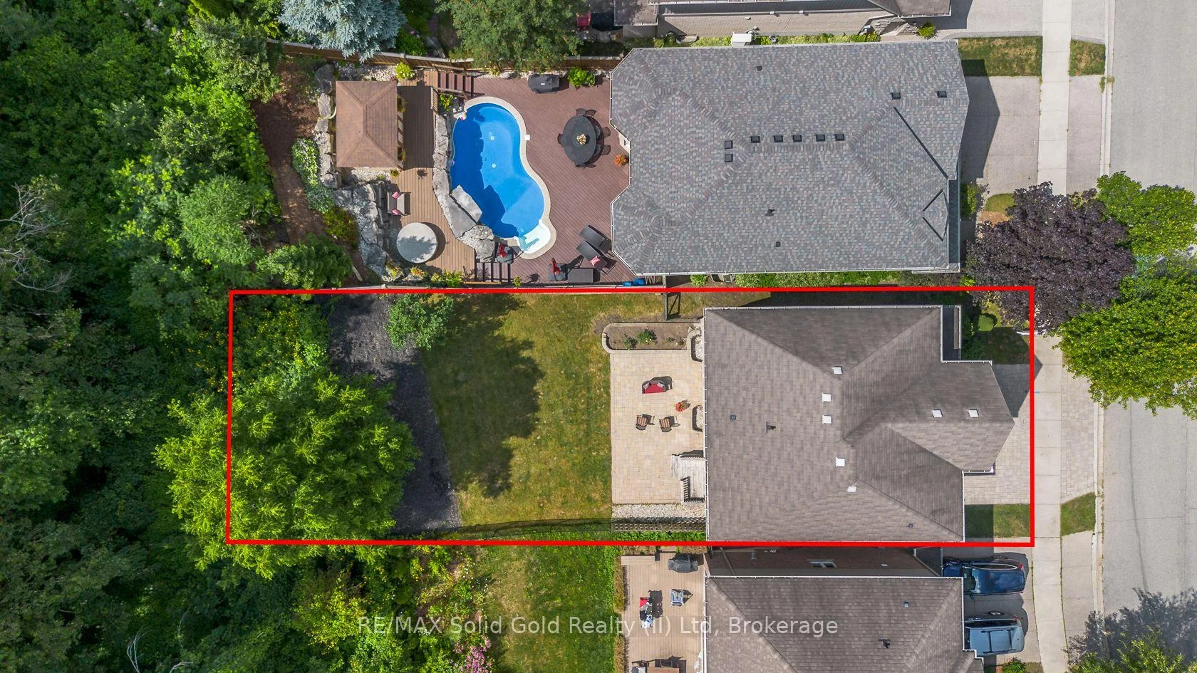 Photo 37 of 563 Woolgrass Avenue, Waterloo, Erbsville/Laurelwood — HOMEH