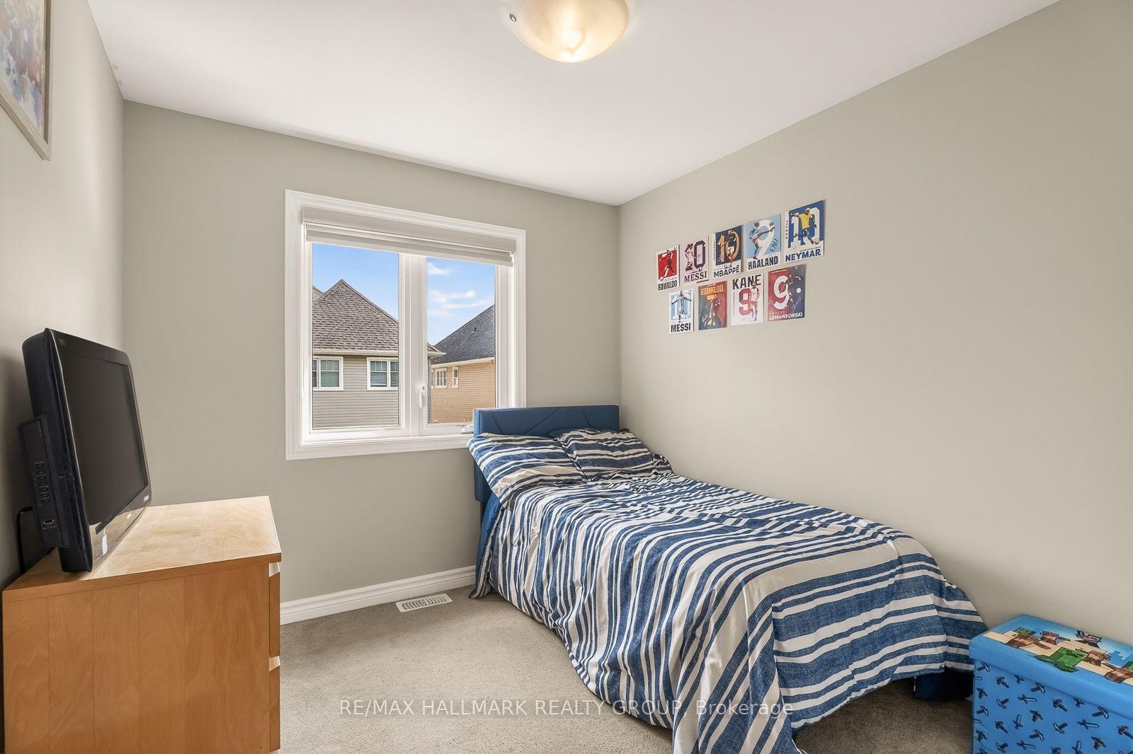 Photo 29 of 834 Cedar Creek Drive, Ottawa, Blossom Park/Kemp Park/Findlay Creek — HOMEH