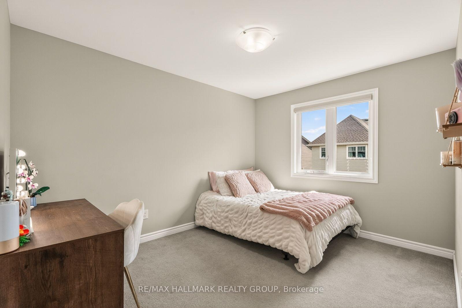 Photo 32 of 834 Cedar Creek Drive, Ottawa, Blossom Park/Kemp Park/Findlay Creek — HOMEH