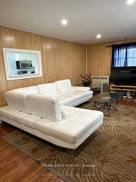 Photo 6 of 393 Adeline Drive, Georgina, Keswick South — HOMEH