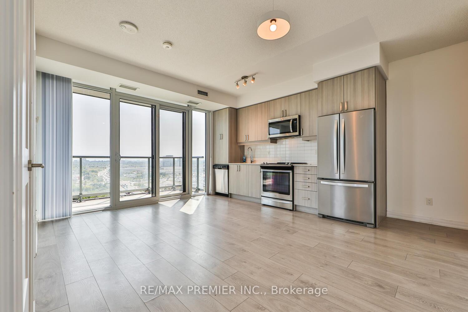Photo 3 of Unit 1504, 7895 Jane Street, Vaughan, Concord — HOMEH