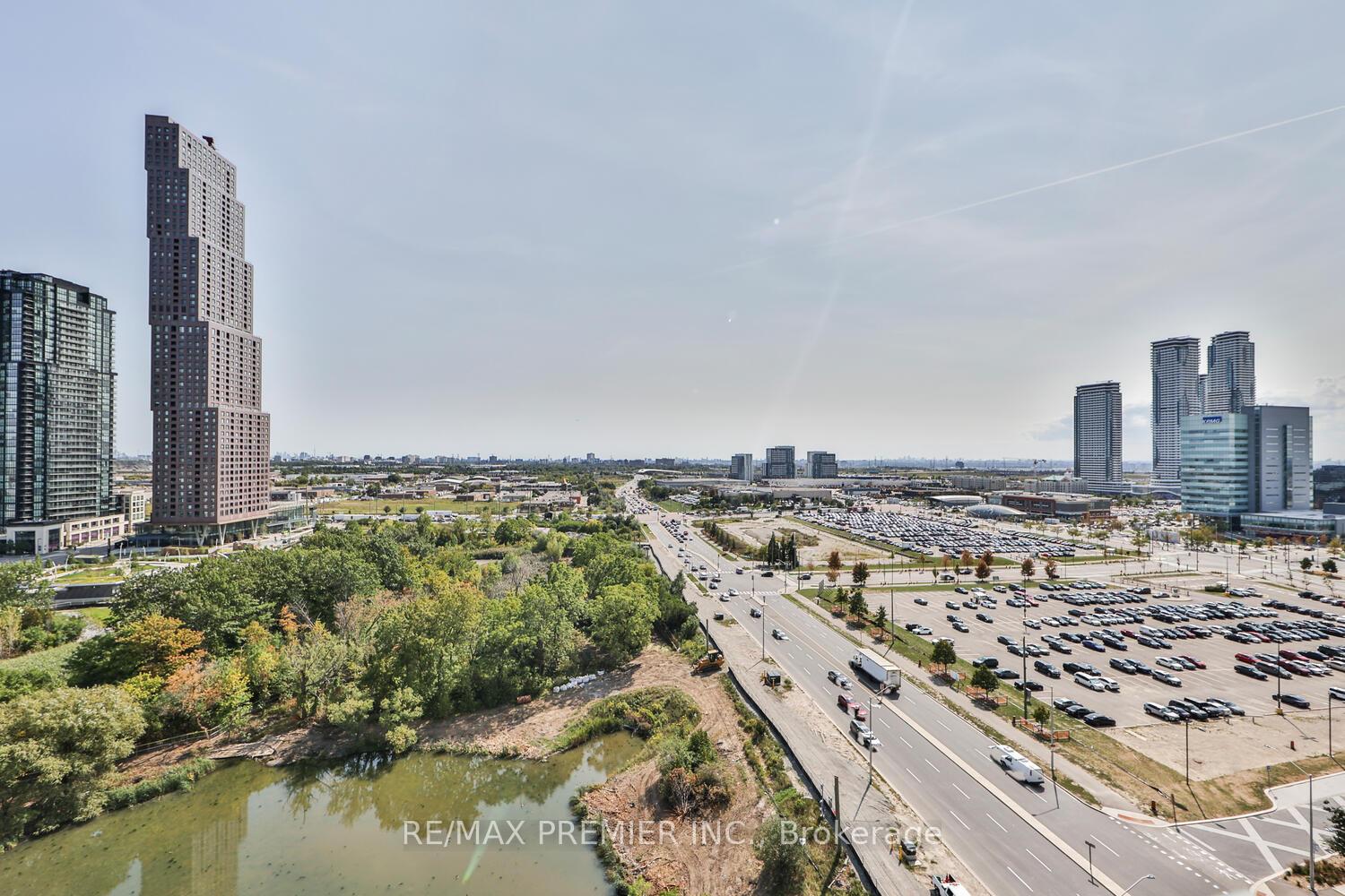 Photo 11 of Unit 1504, 7895 Jane Street, Vaughan, Concord — HOMEH