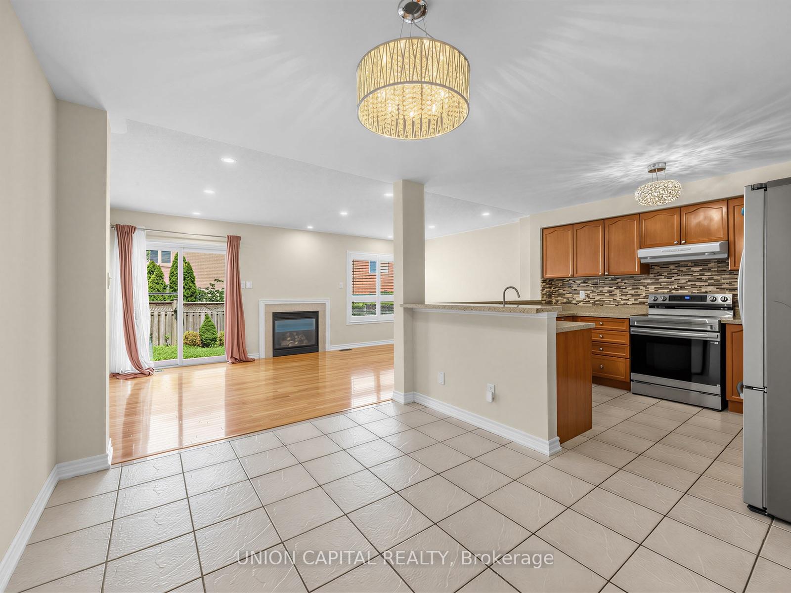 Photo 5 of 3186 Cabano Crescent, Mississauga, Churchill Meadows — HOMEH
