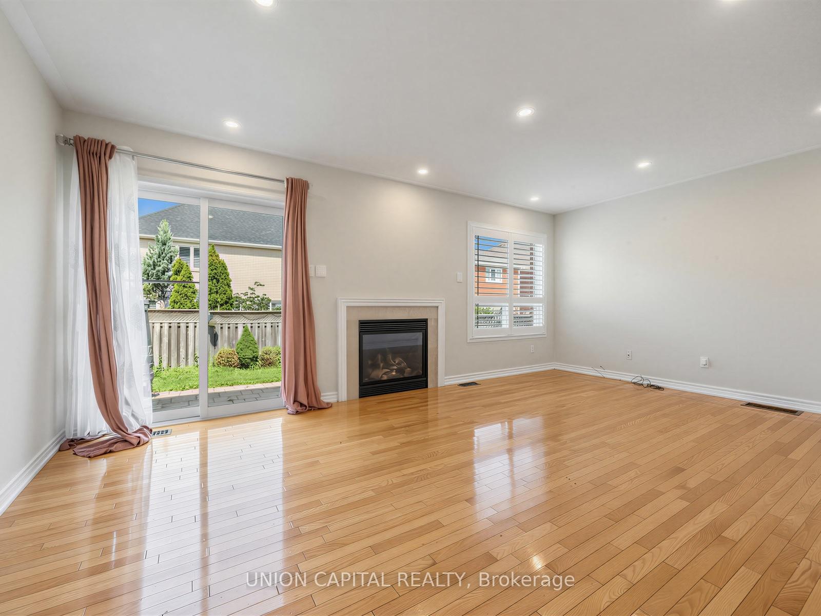 Photo 9 of 3186 Cabano Crescent, Mississauga, Churchill Meadows — HOMEH