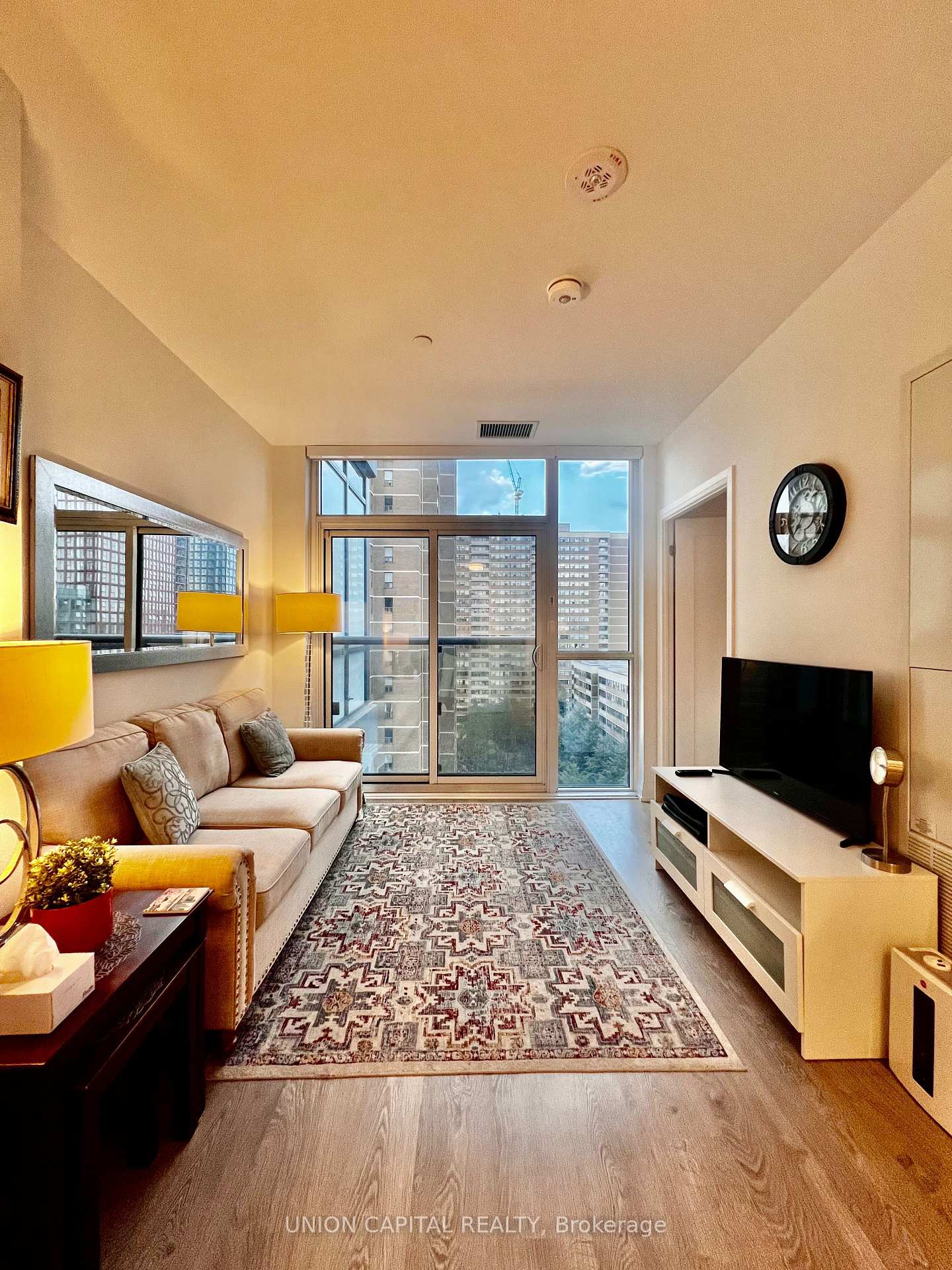 Photo 6 of Unit 1111, 286 Main Street, Toronto, East End-Danforth — HOMEH