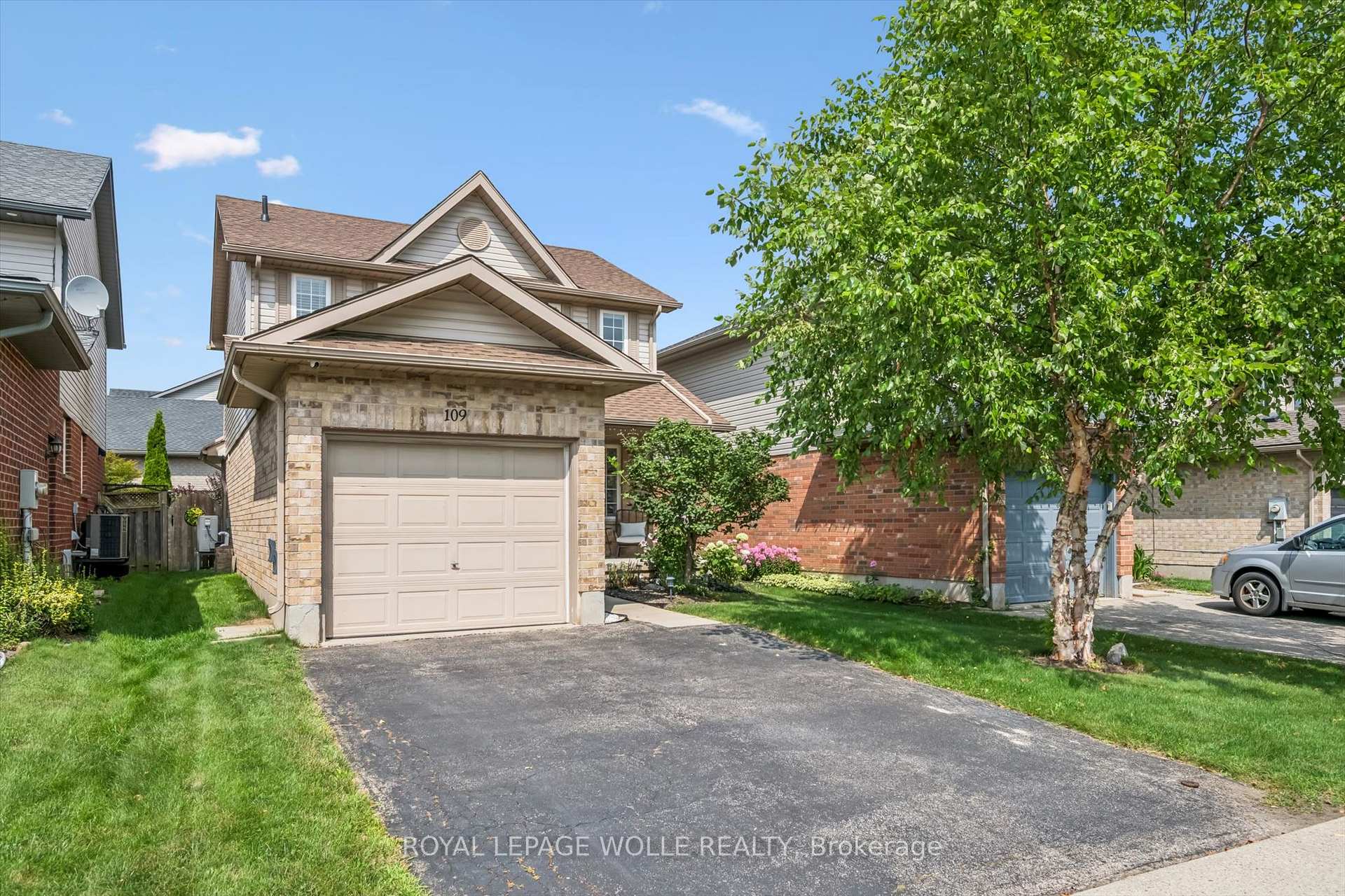 Photo 40 of 109 Rush Meadow Street, Kitchener, Brigadoon — HOMEH