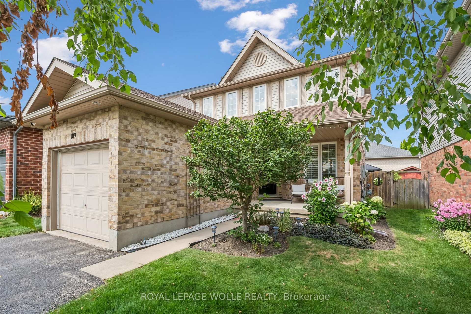 Photo 41 of 109 Rush Meadow Street, Kitchener, Brigadoon — HOMEH