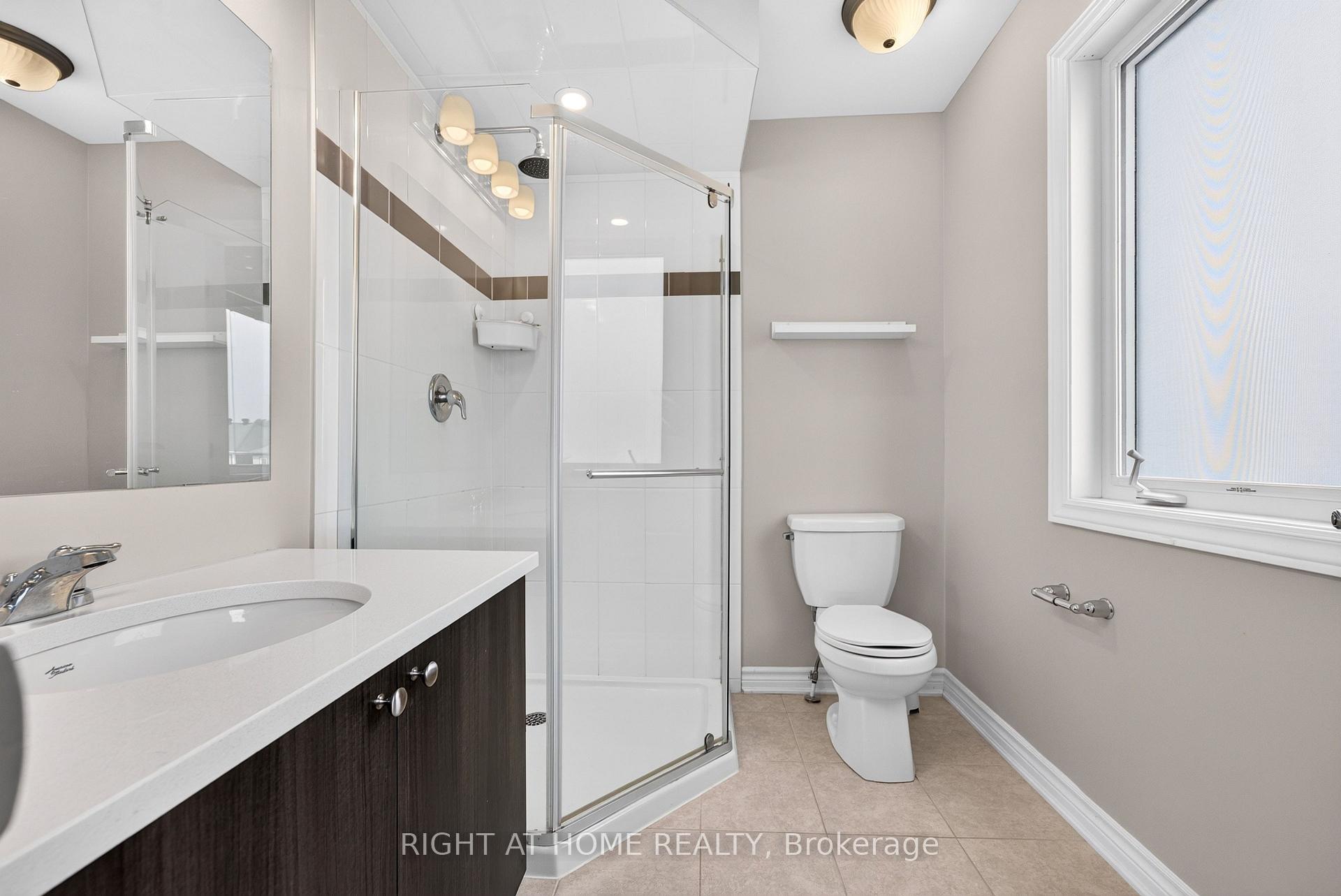 Photo 22 of 116 Conifer Creek Circle, Ottawa, Kanata - Emerald Meadows/Trailwest — HOMEH