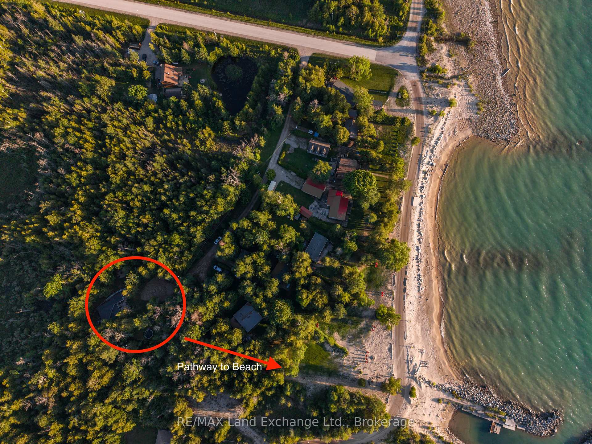 Photo 3 of 18 Hicks Lane N, Kincardine — HOMEH