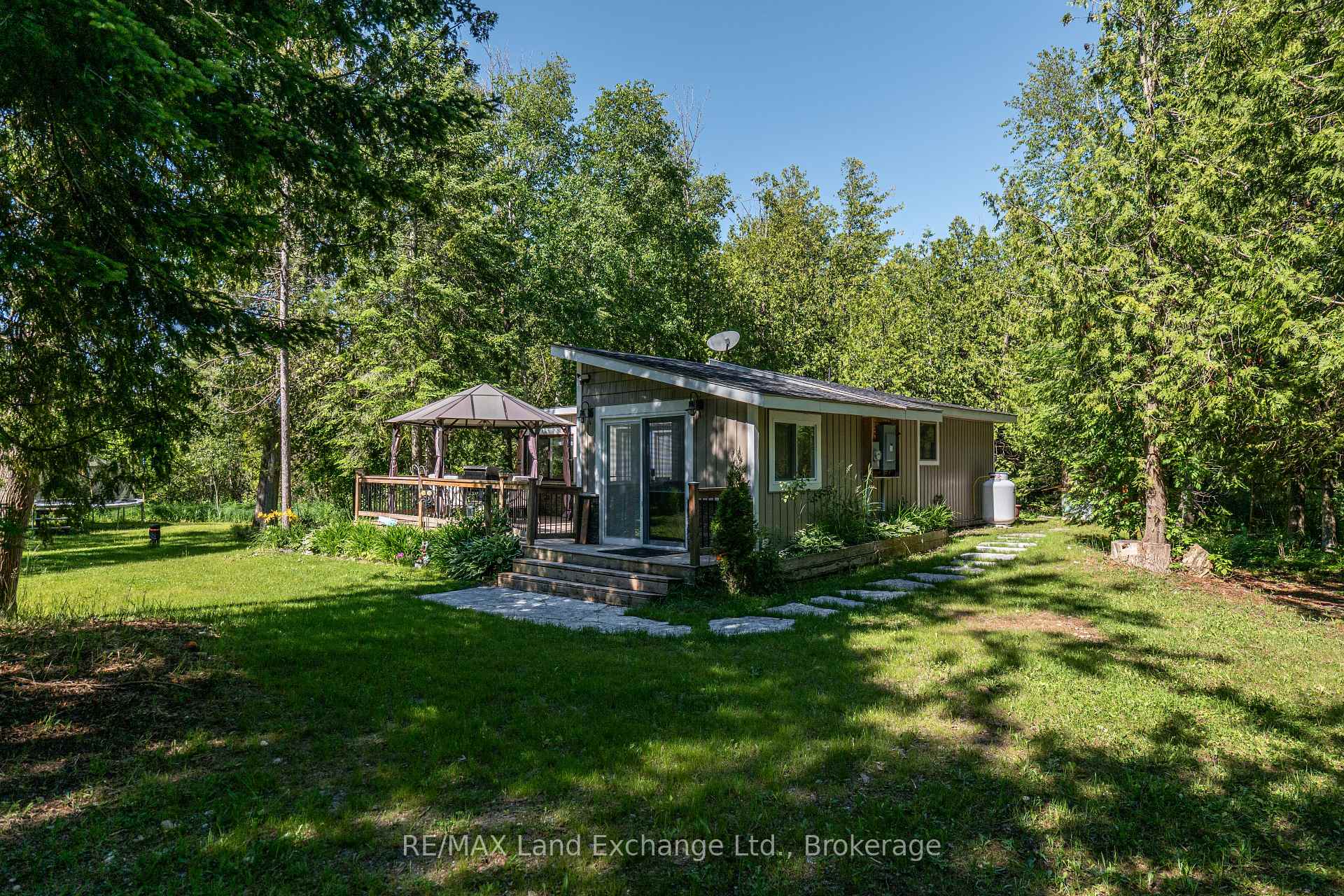 Photo 4 of 18 Hicks Lane N, Kincardine — HOMEH
