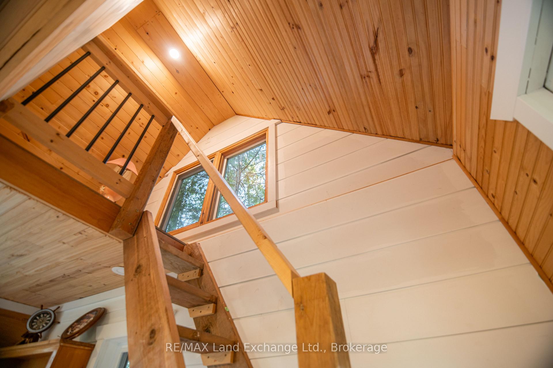 Photo 12 of 18 Hicks Lane N, Kincardine — HOMEH
