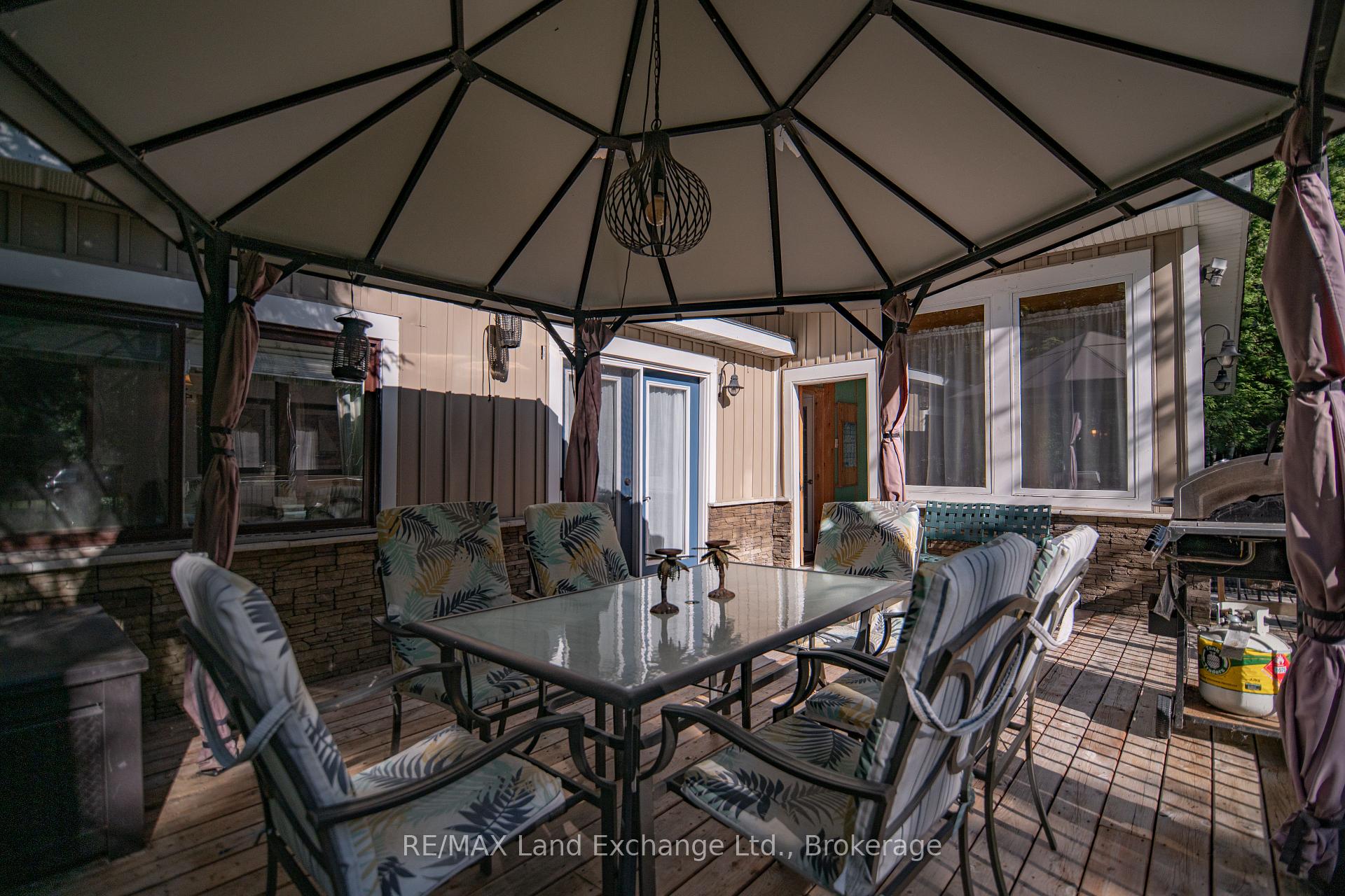 Photo 14 of 18 Hicks Lane N, Kincardine — HOMEH