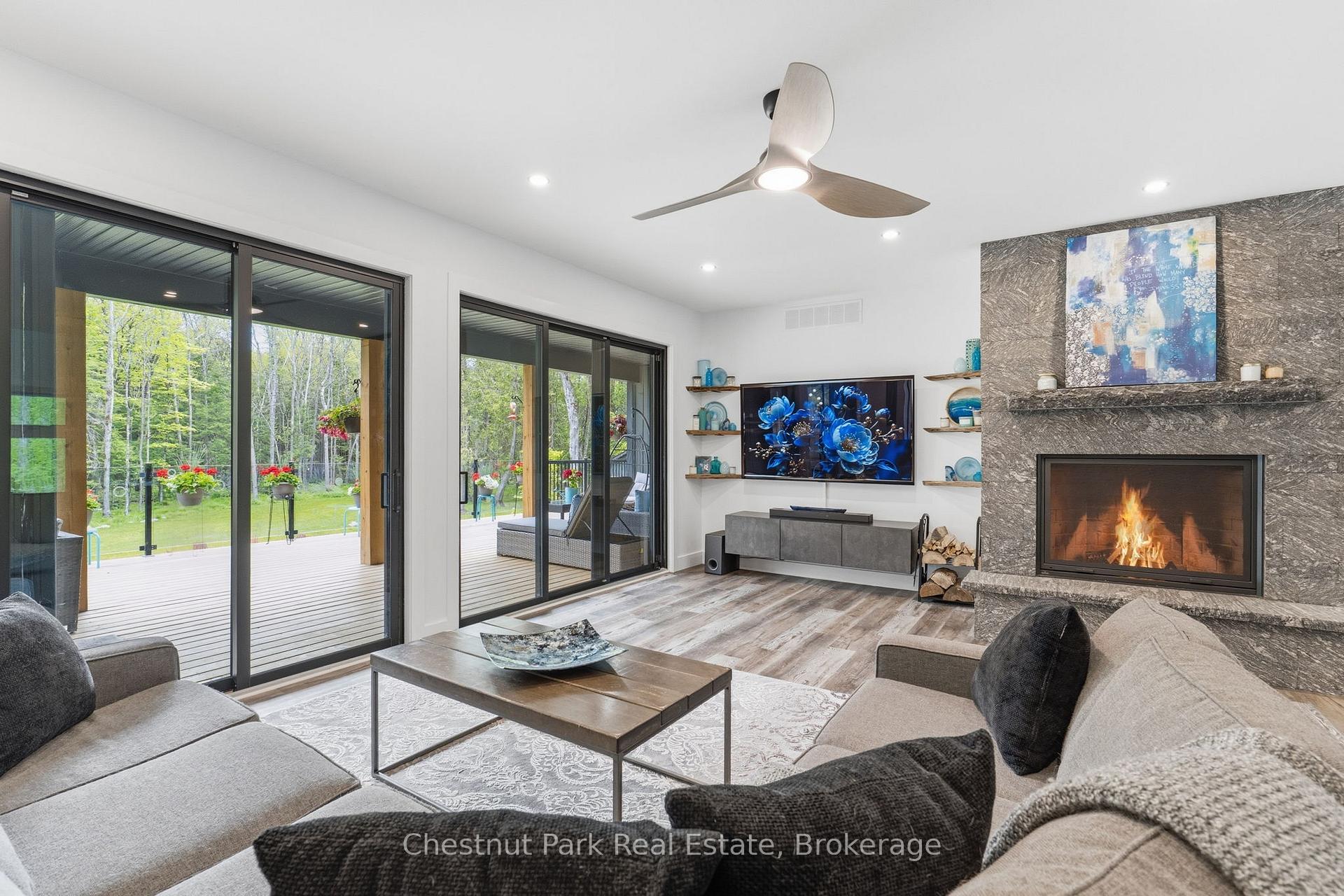 Photo 13 of 149 Lynx Drive, Kearney — HOMEH