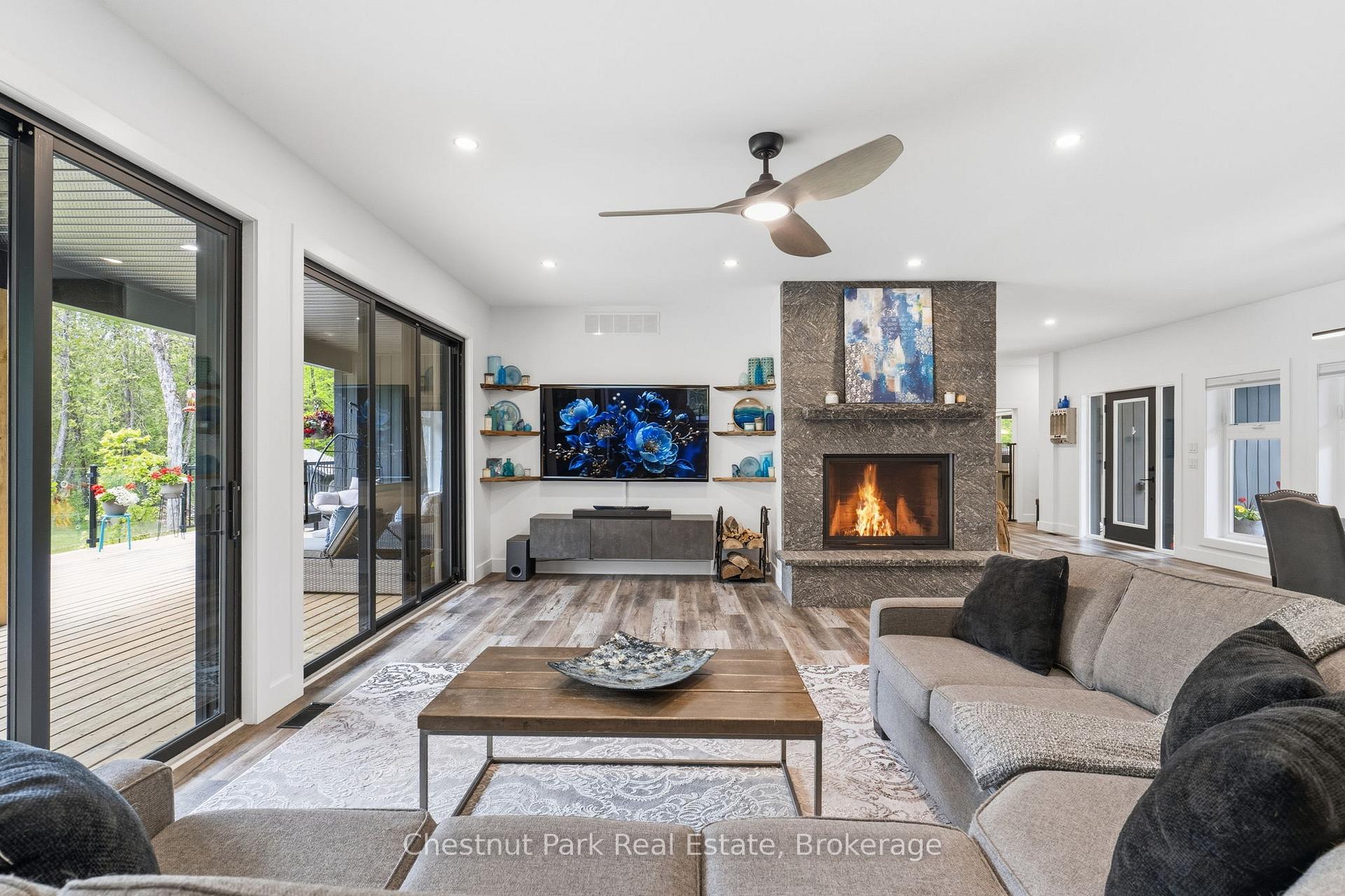 Photo 14 of 149 Lynx Drive, Kearney — HOMEH