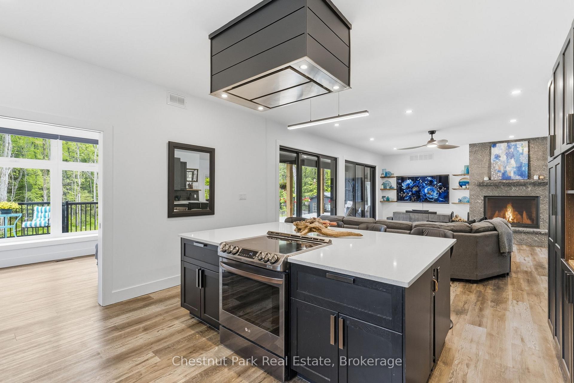 Photo 18 of 149 Lynx Drive, Kearney — HOMEH
