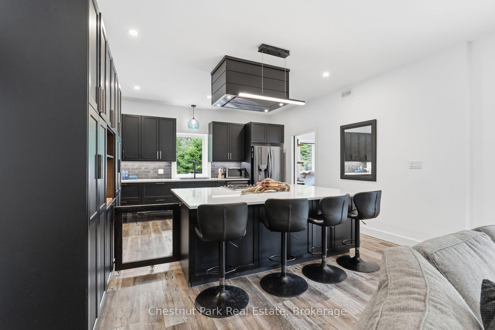 Photo 21 of 149 Lynx Drive, Kearney — HOMEH