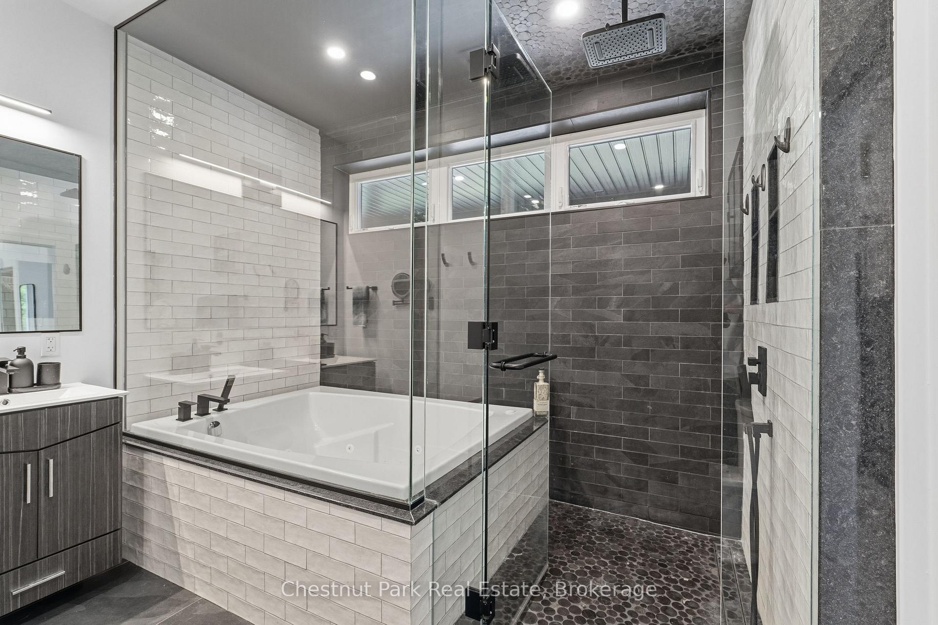 Photo 27 of 149 Lynx Drive, Kearney — HOMEH