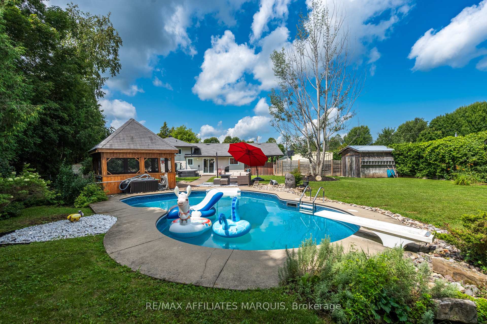 Photo 33 of 3 Sunset Drive, Rideau Lakes, Rideau Lakes (South Elmsley) Twp — HOMEH