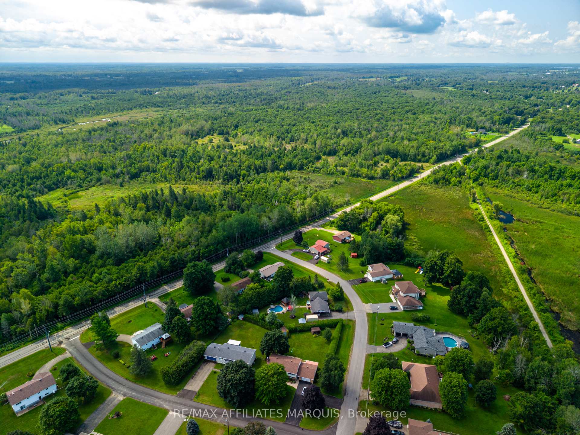 Photo 42 of 3 Sunset Drive, Rideau Lakes, Rideau Lakes (South Elmsley) Twp — HOMEH