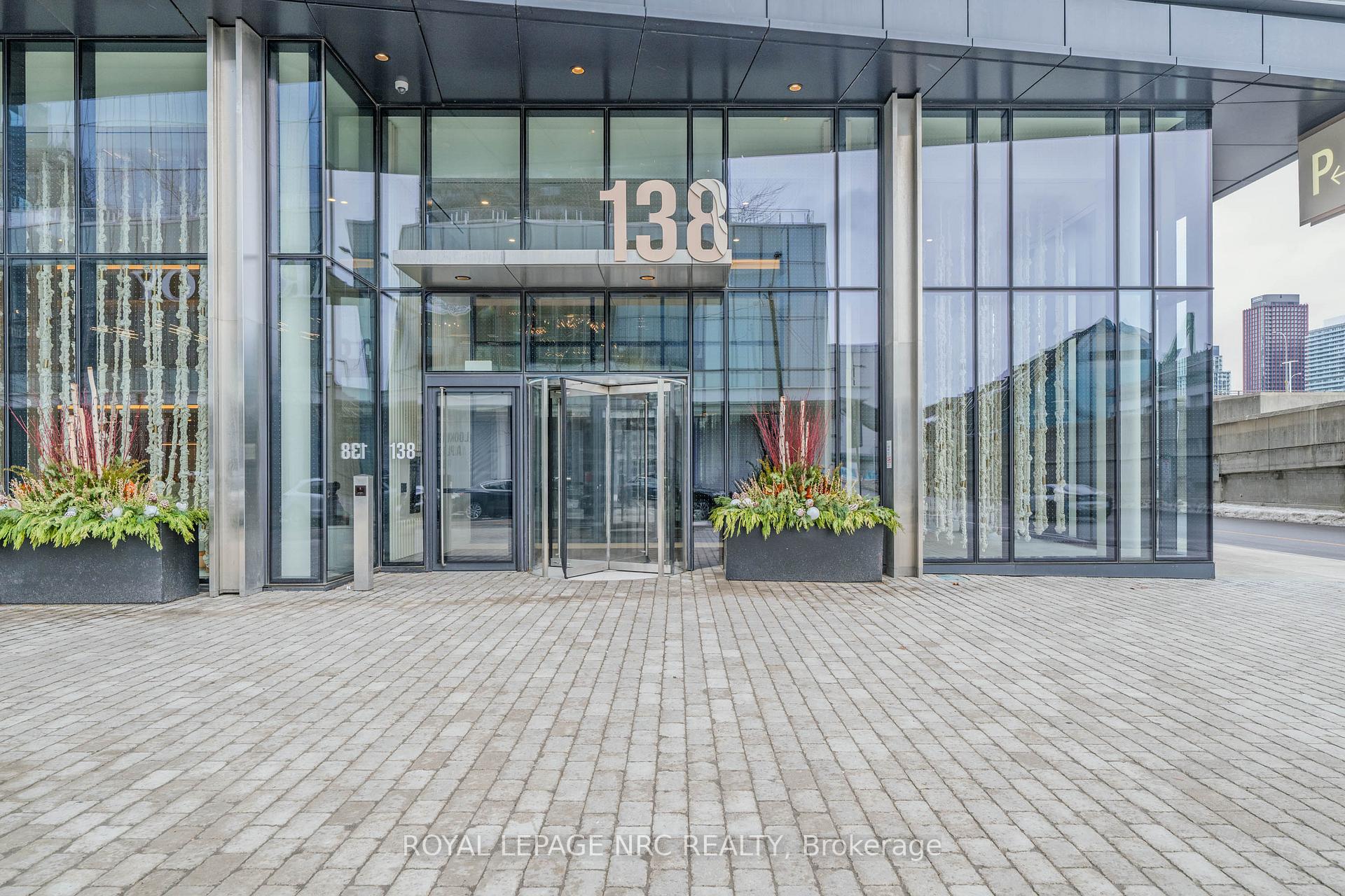 Photo 3 of Unit 6908, 138 Downes Street, Toronto, Waterfront Communities — HOMEH