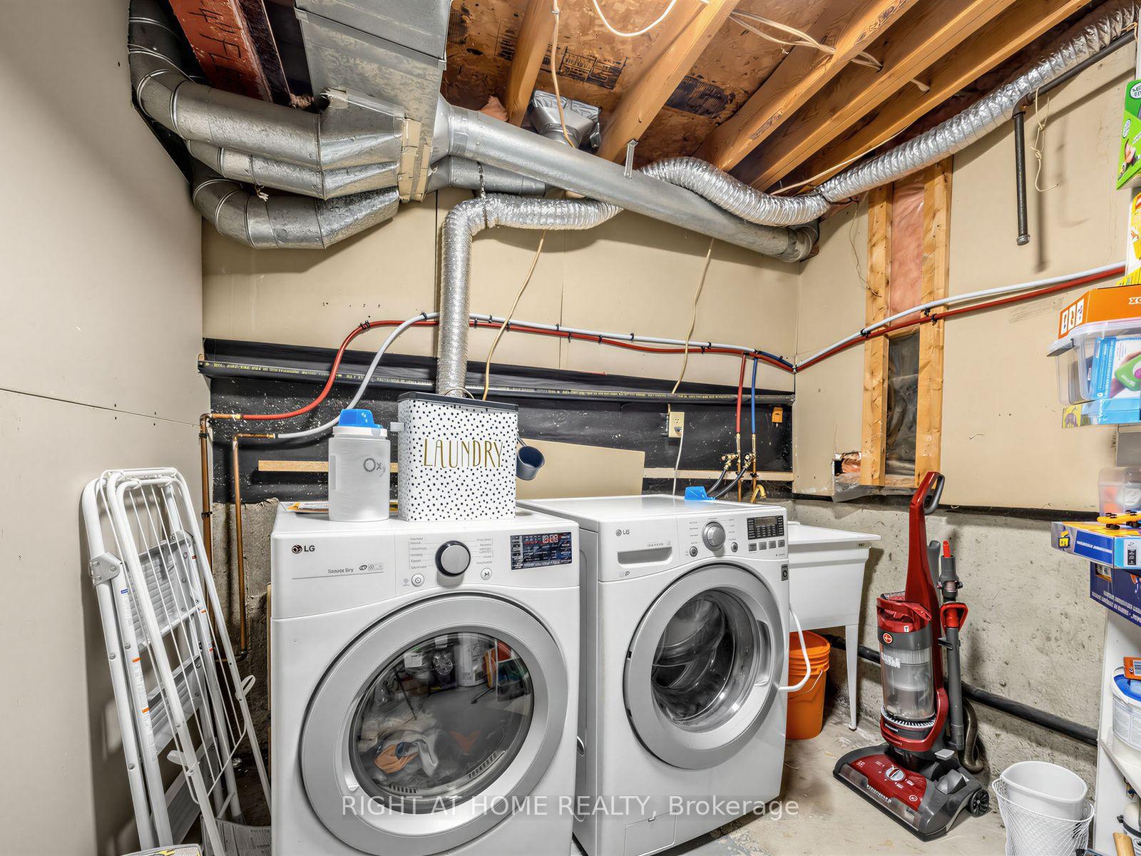 Photo 30 of 1663 Tawnberry Street, Pickering, Brock Ridge — HOMEH