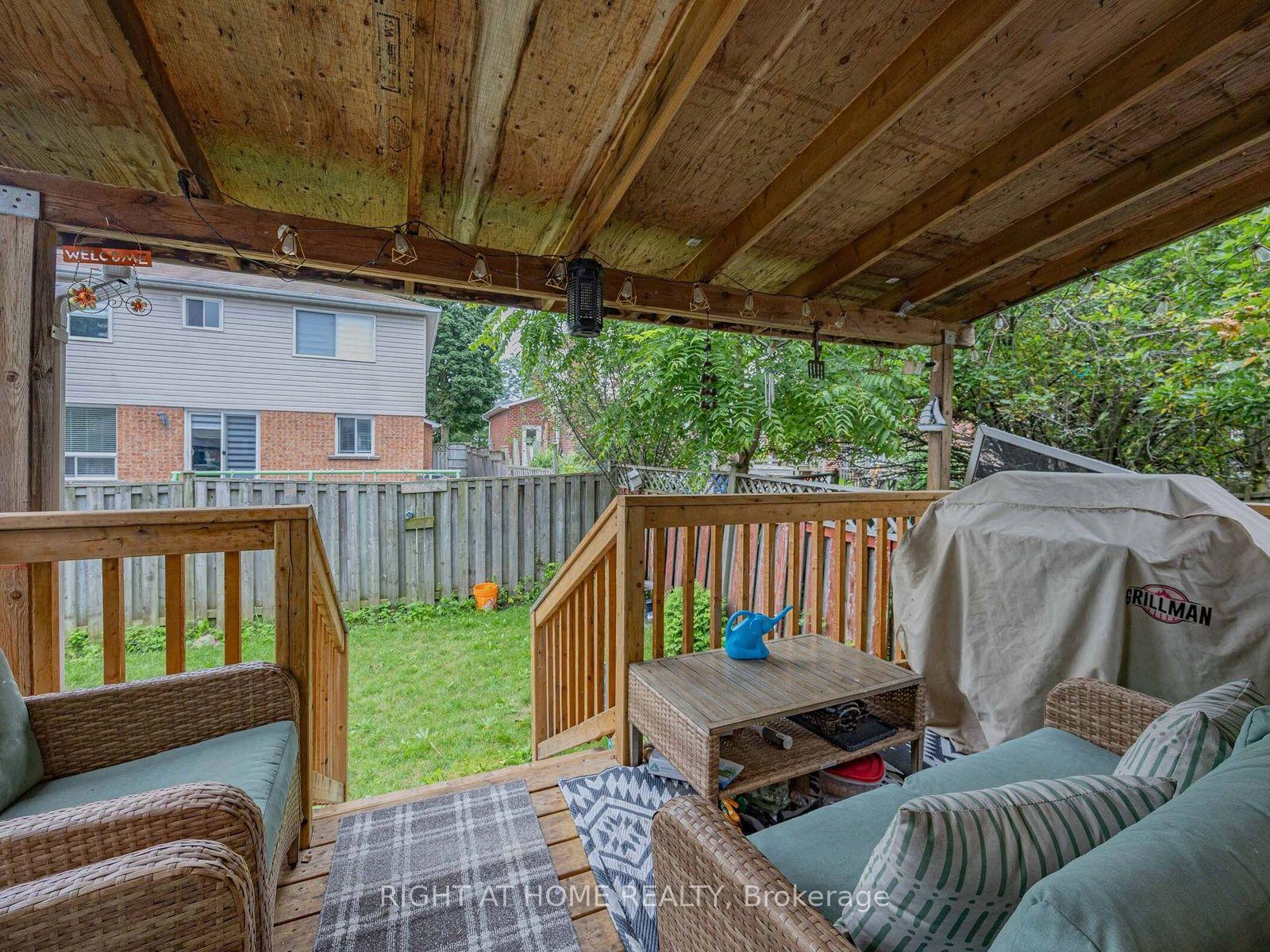 Photo 32 of 1663 Tawnberry Street, Pickering, Brock Ridge — HOMEH
