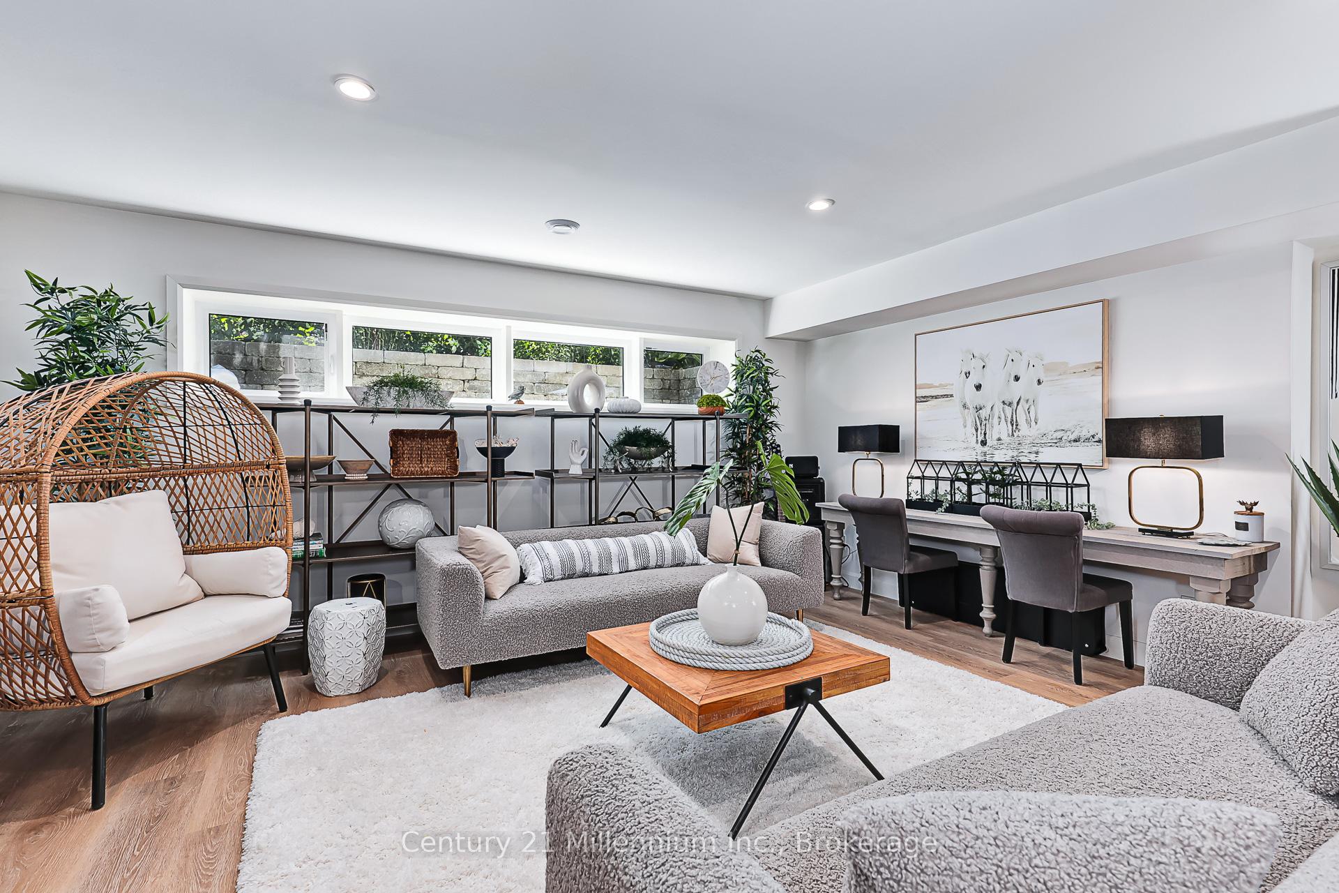 Photo 34 of 103 White Oak Crescent, Blue Mountains — HOMEH