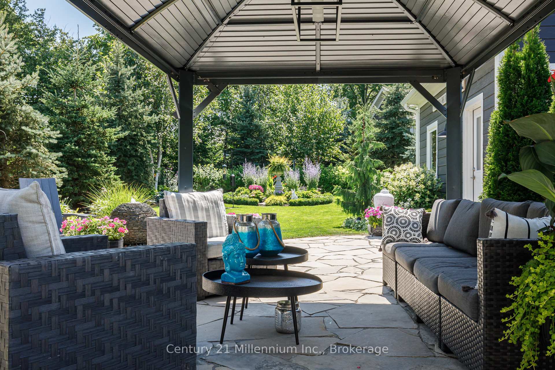 Photo 41 of 103 White Oak Crescent, Blue Mountains — HOMEH
