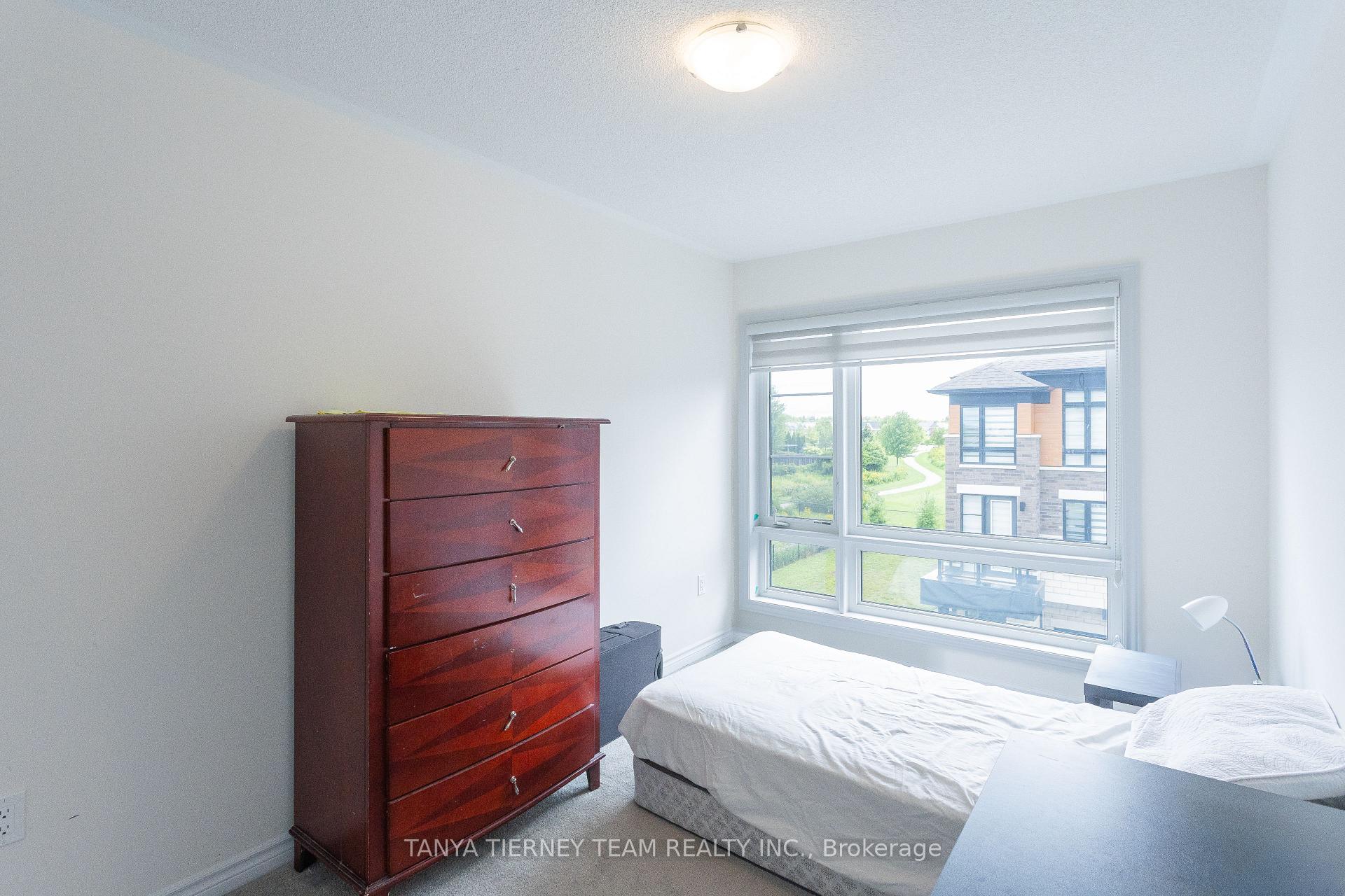 Photo 31 of 24 Lake Trail Way, Whitby, Brooklin — HOMEH