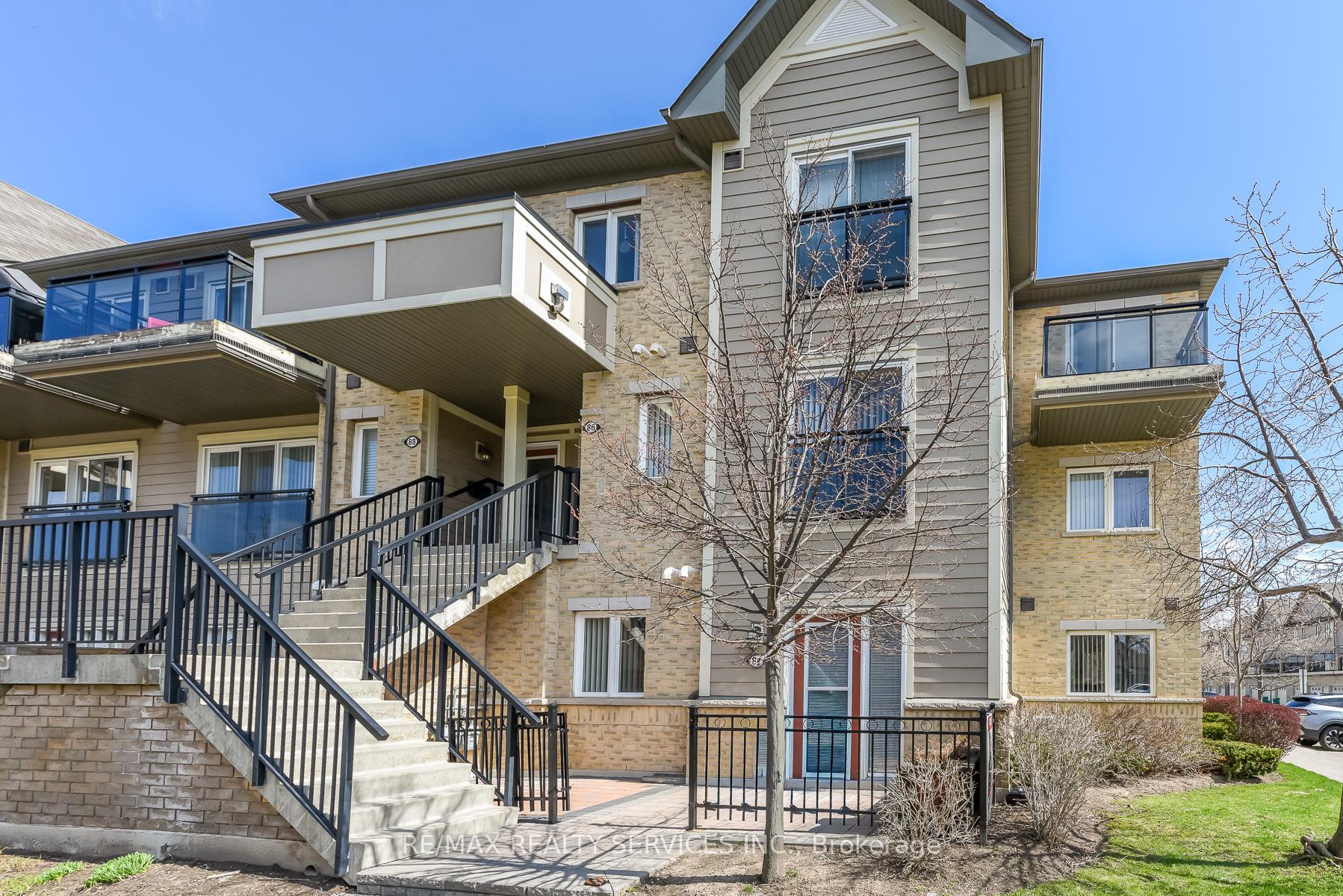 Front of Unit 84, 2891 Rio Court