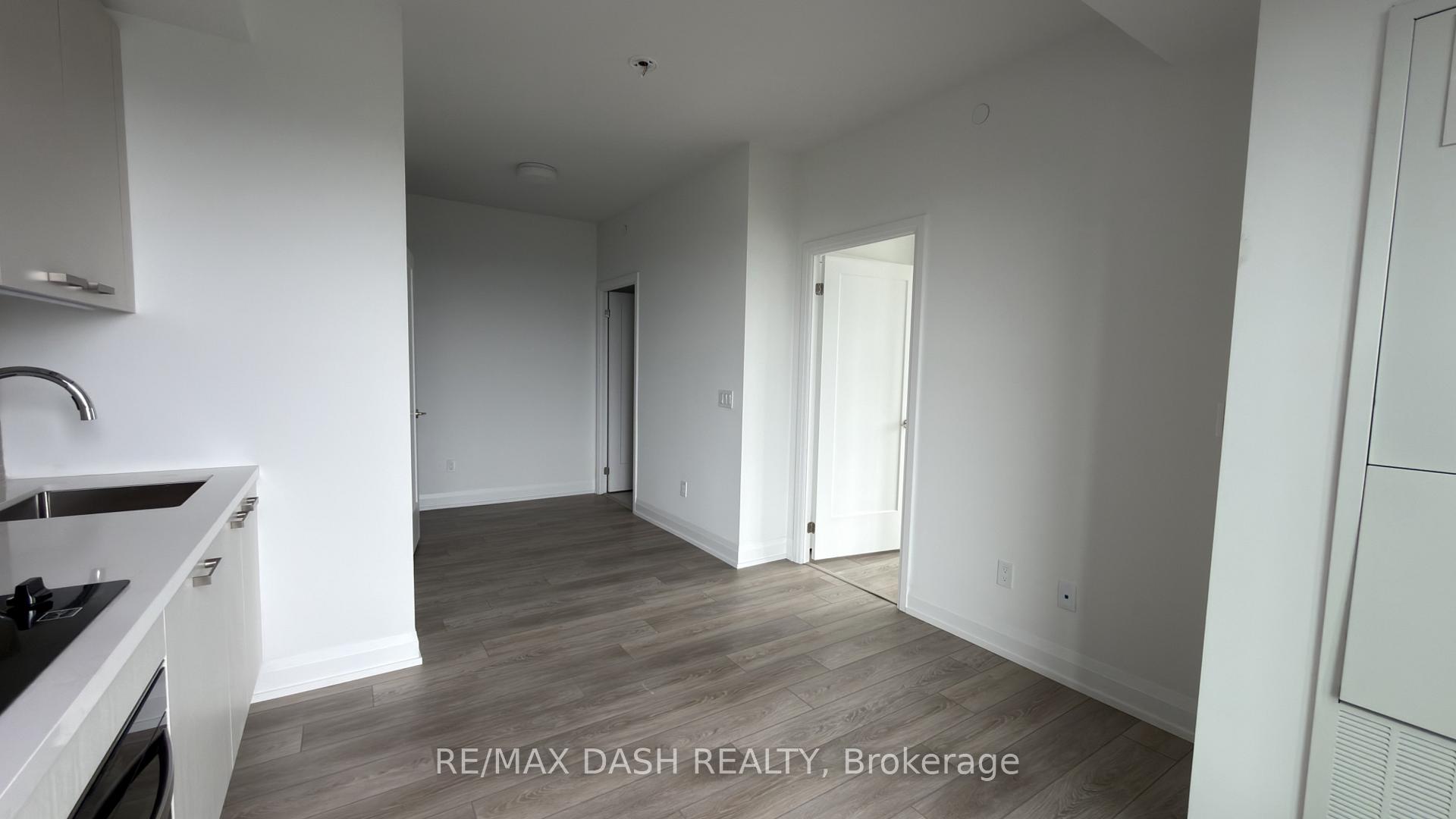 Photo 10 of Unit 3602, 20 Soudan Avenue, Toronto, Mount Pleasant West — HOMEH