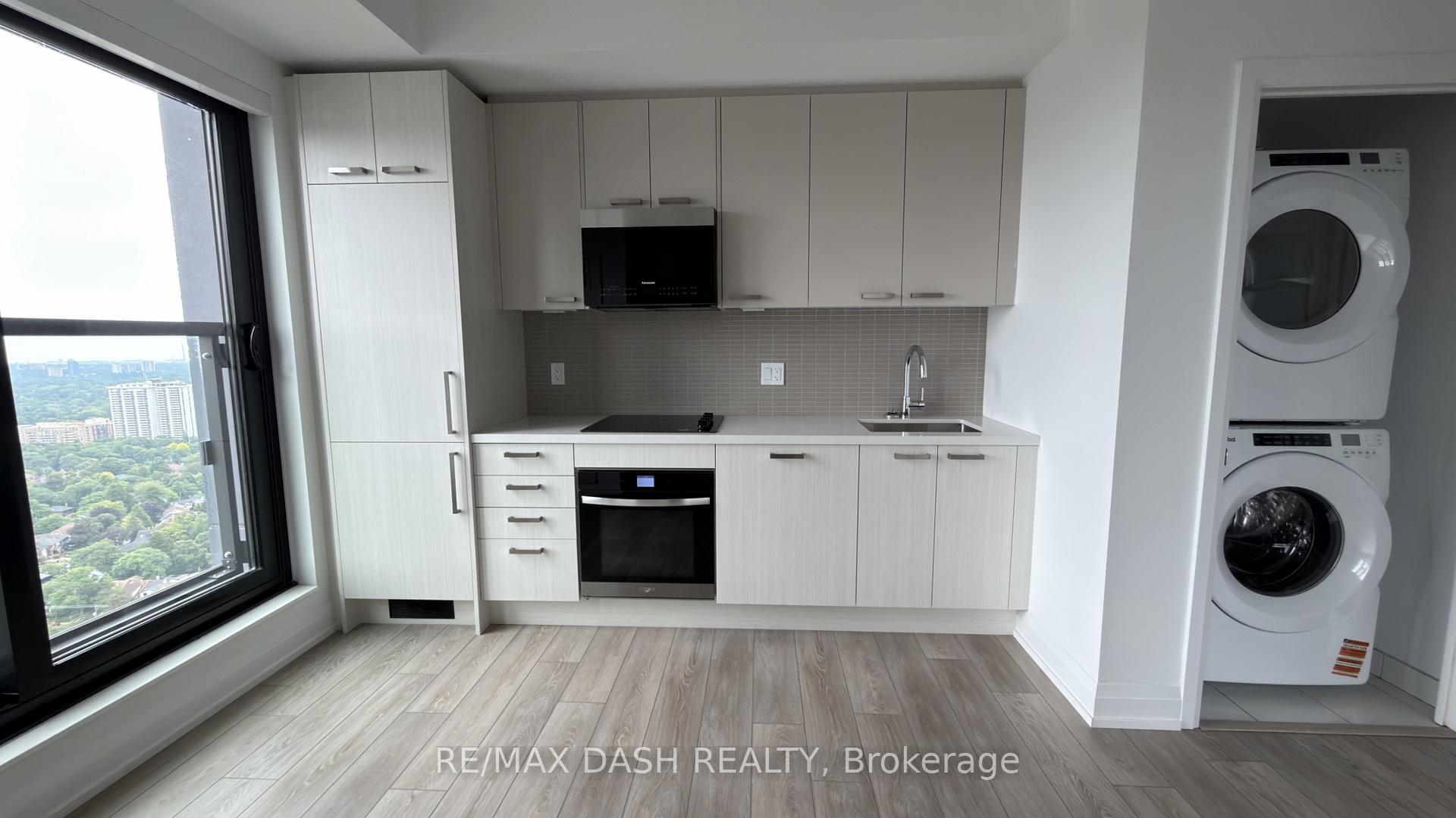 Photo 11 of Unit 3602, 20 Soudan Avenue, Toronto, Mount Pleasant West — HOMEH