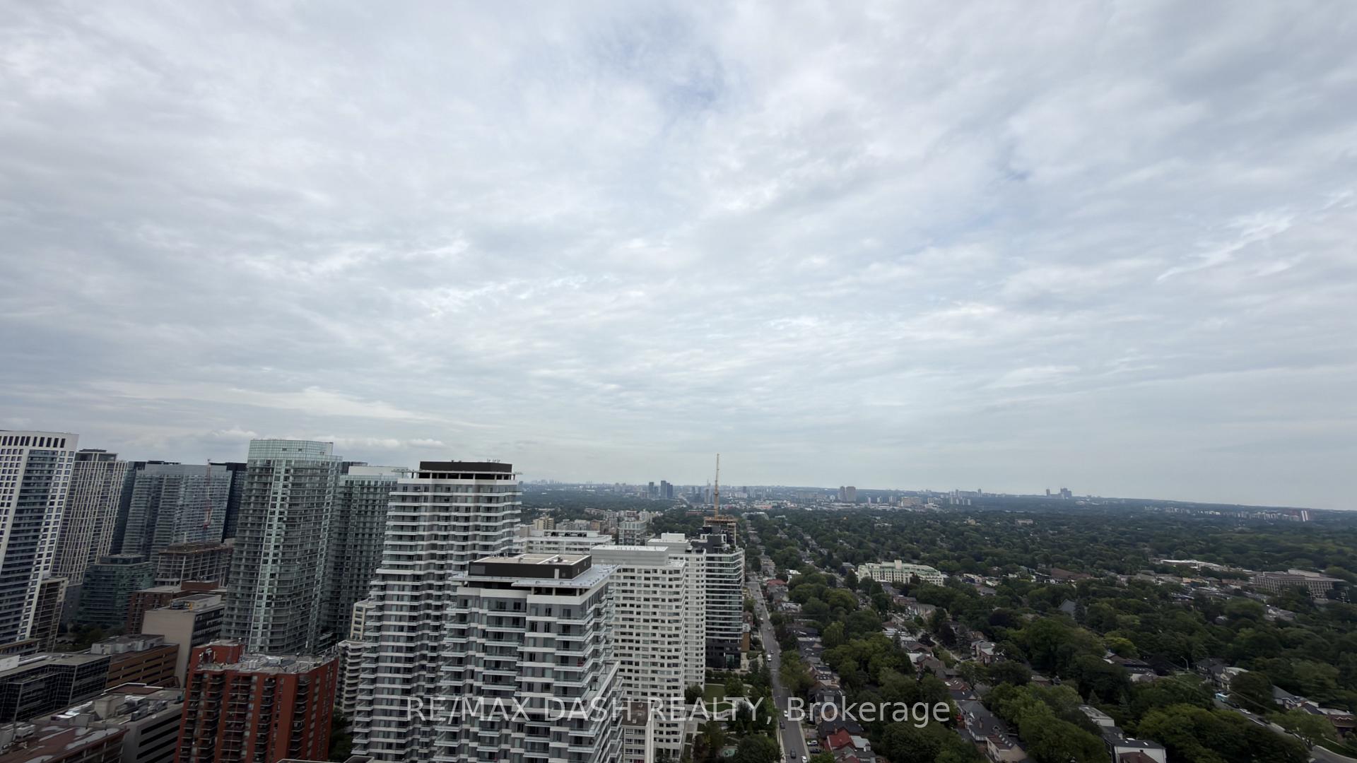 Photo 14 of Unit 3602, 20 Soudan Avenue, Toronto, Mount Pleasant West — HOMEH
