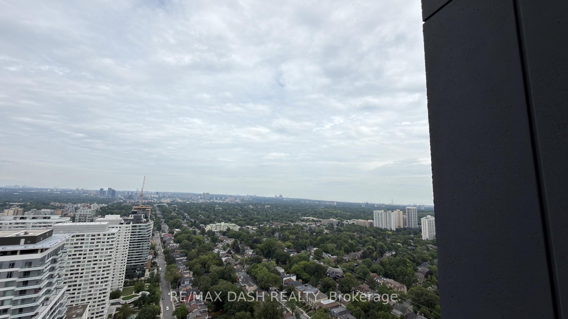 Photo 15 of Unit 3602, 20 Soudan Avenue, Toronto, Mount Pleasant West — HOMEH
