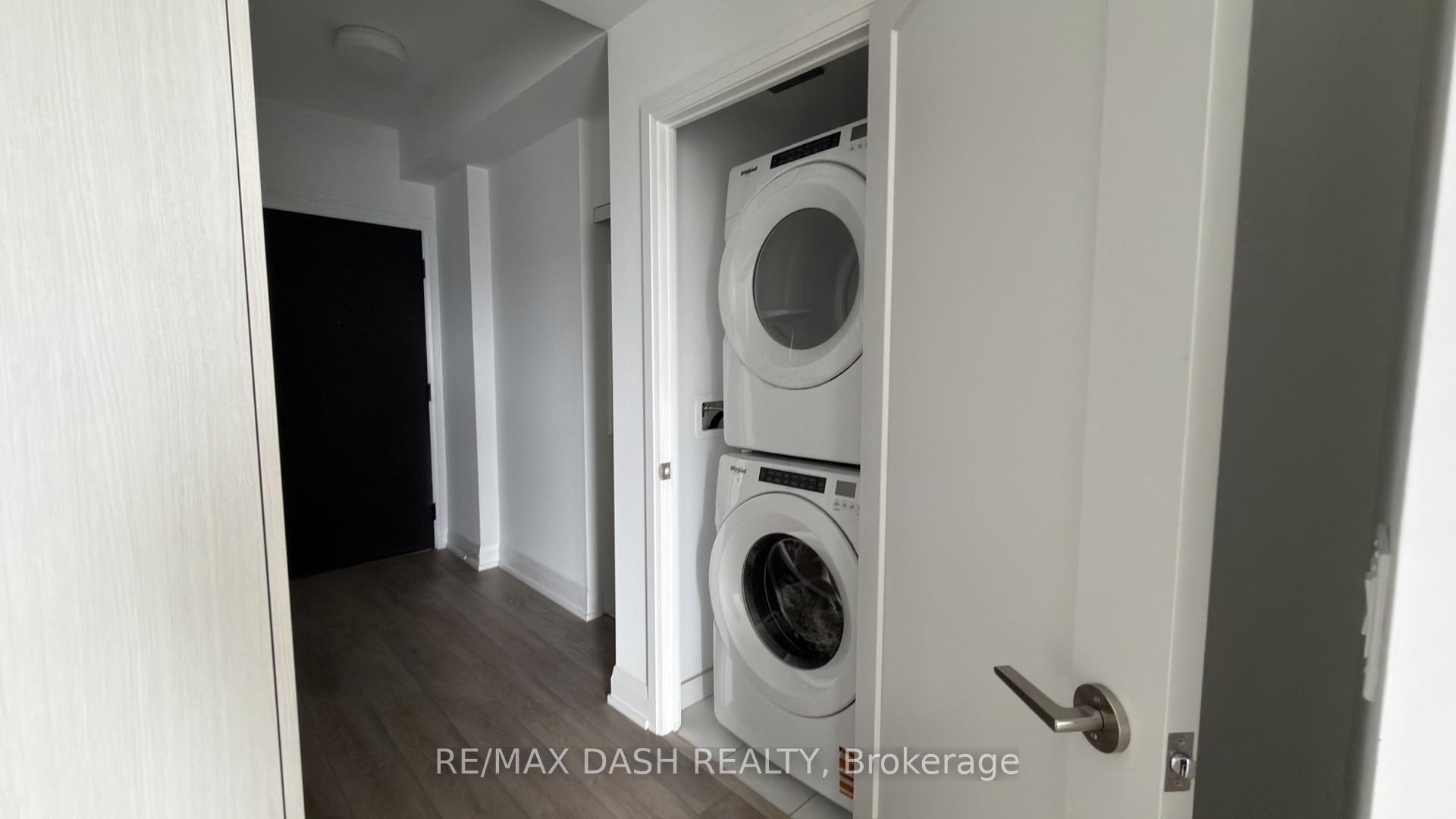 Photo 21 of Unit 3611, 20 Soudan Avenue, Toronto, Mount Pleasant West — HOMEH