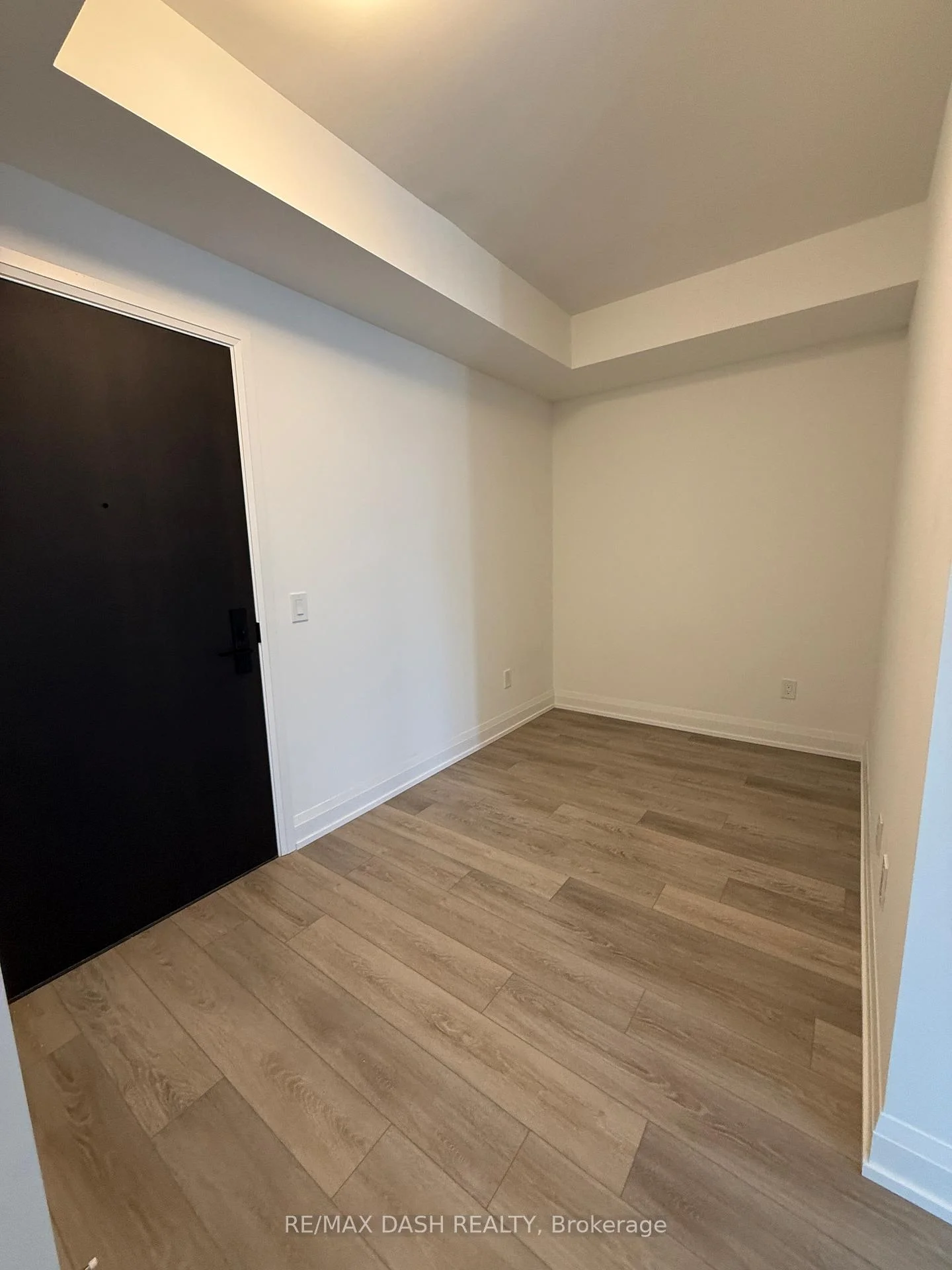 Photo 10 of Unit 3611, 20 Soudan Avenue, Toronto, Mount Pleasant West — HOMEH