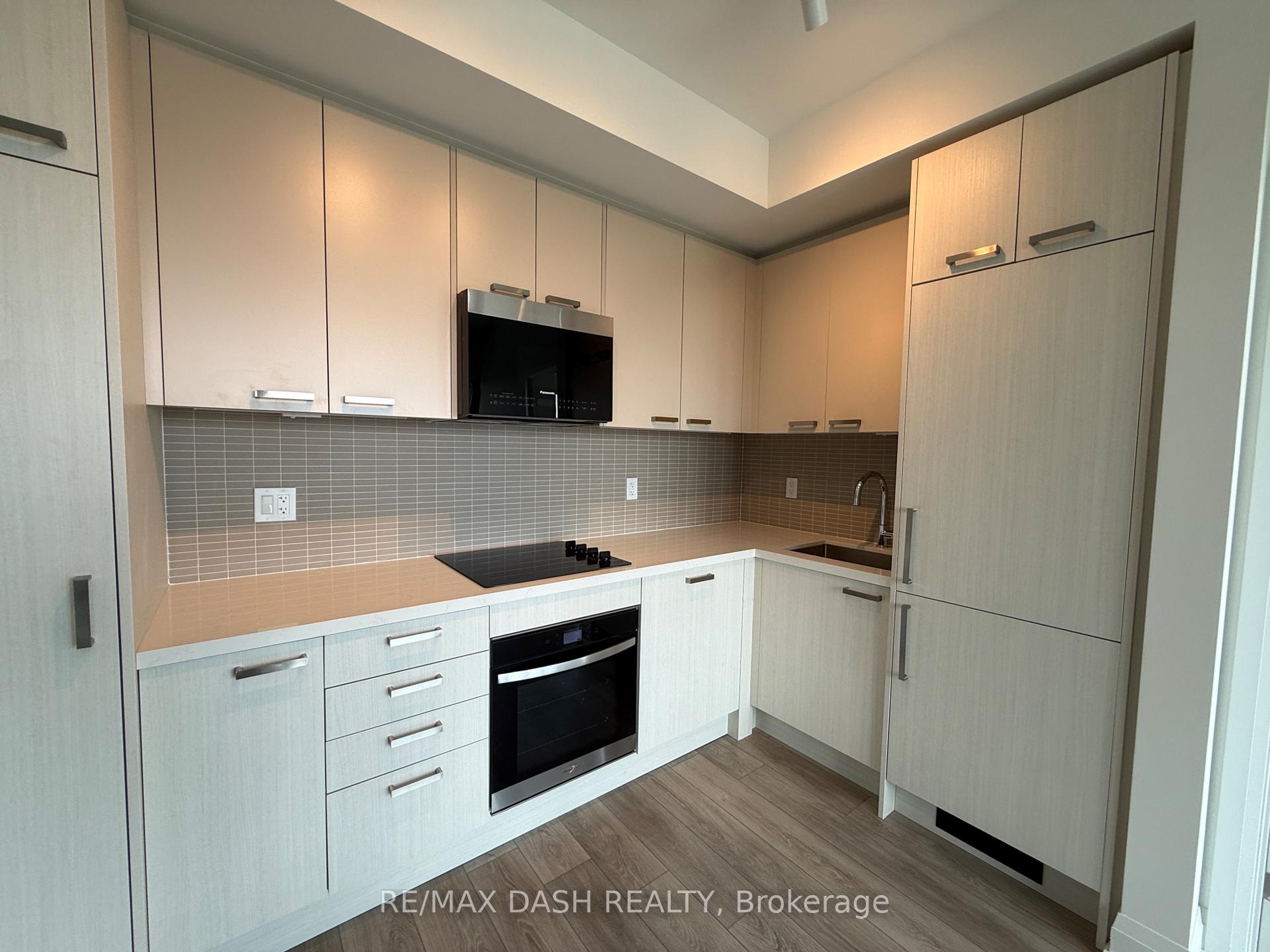 Photo 4 of Unit 3603, 20 Soudan Avenue, Toronto, Mount Pleasant West — HOMEH