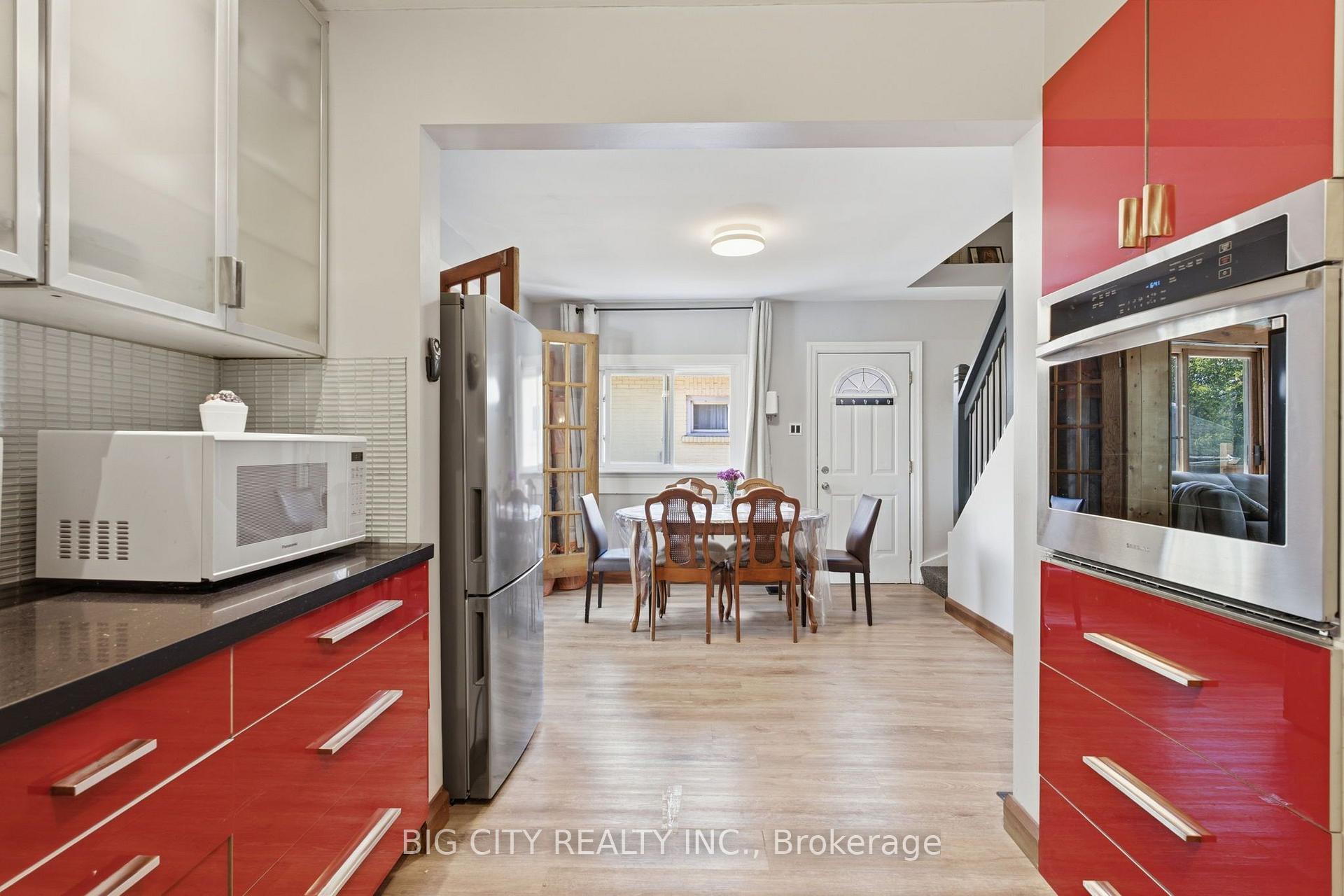 Photo 16 of 261 Clarke Street, Oshawa, Central — HOMEH