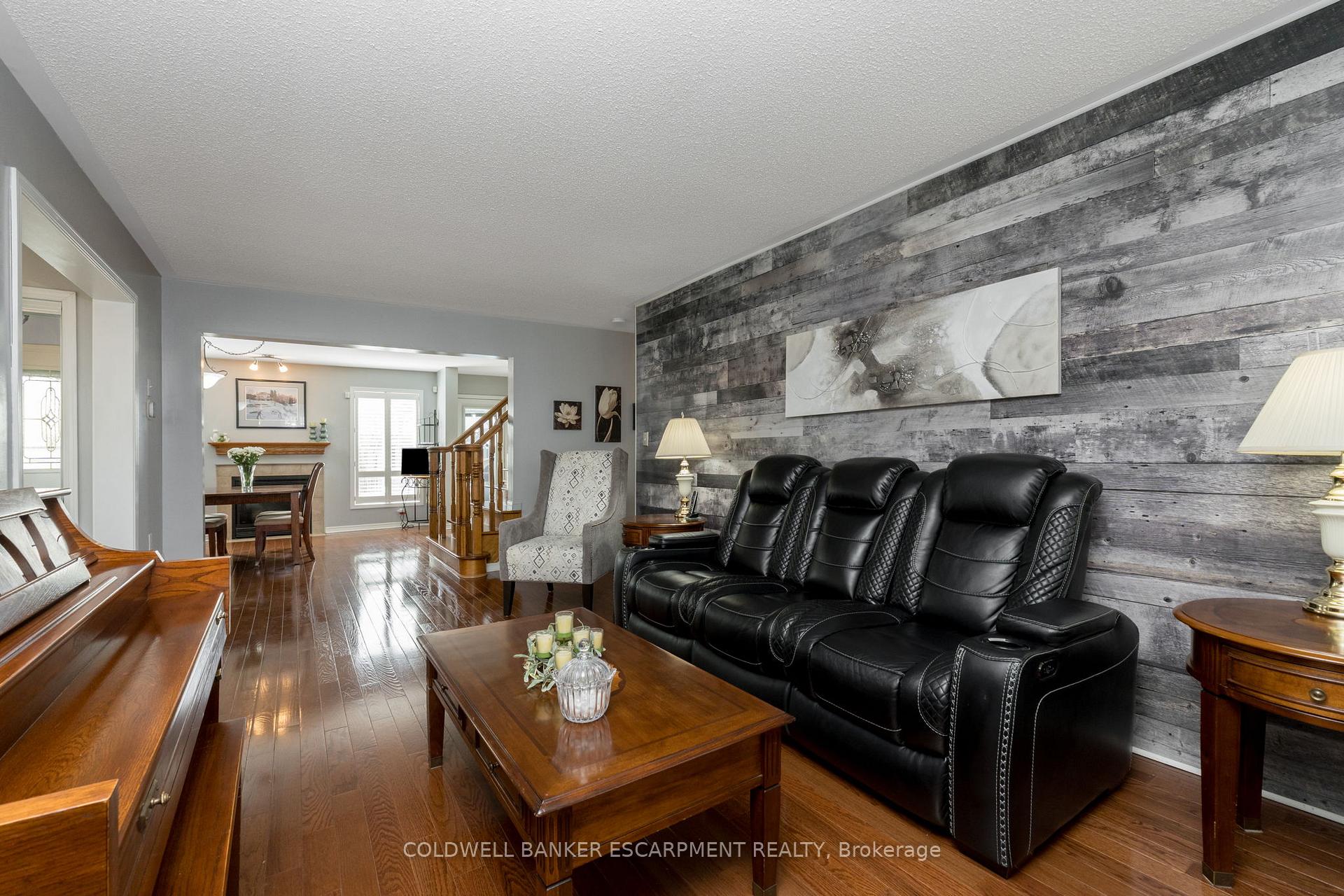 Photo 8 of 593 Caverhill Crescent, Milton, Clarke — HOMEH