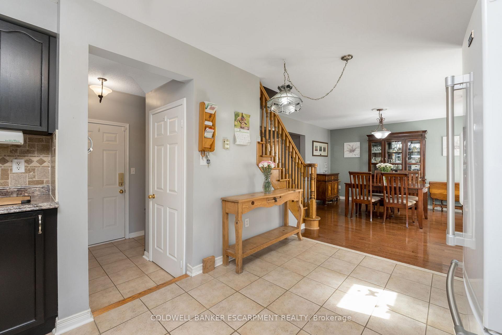 Photo 18 of 593 Caverhill Crescent, Milton, Clarke — HOMEH
