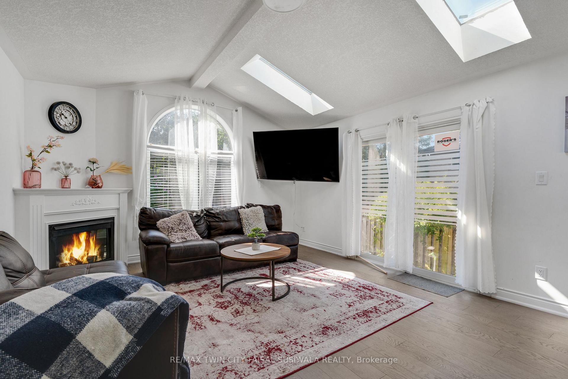 Photo 13 of 100 Anglerock Drive, Cambridge, Fiddlesticks — HOMEH