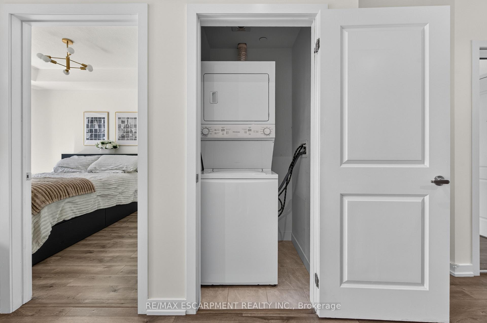 Photo 27 of Unit 123, 101 Shoreview Place, Hamilton, Lakeshore — HOMEH