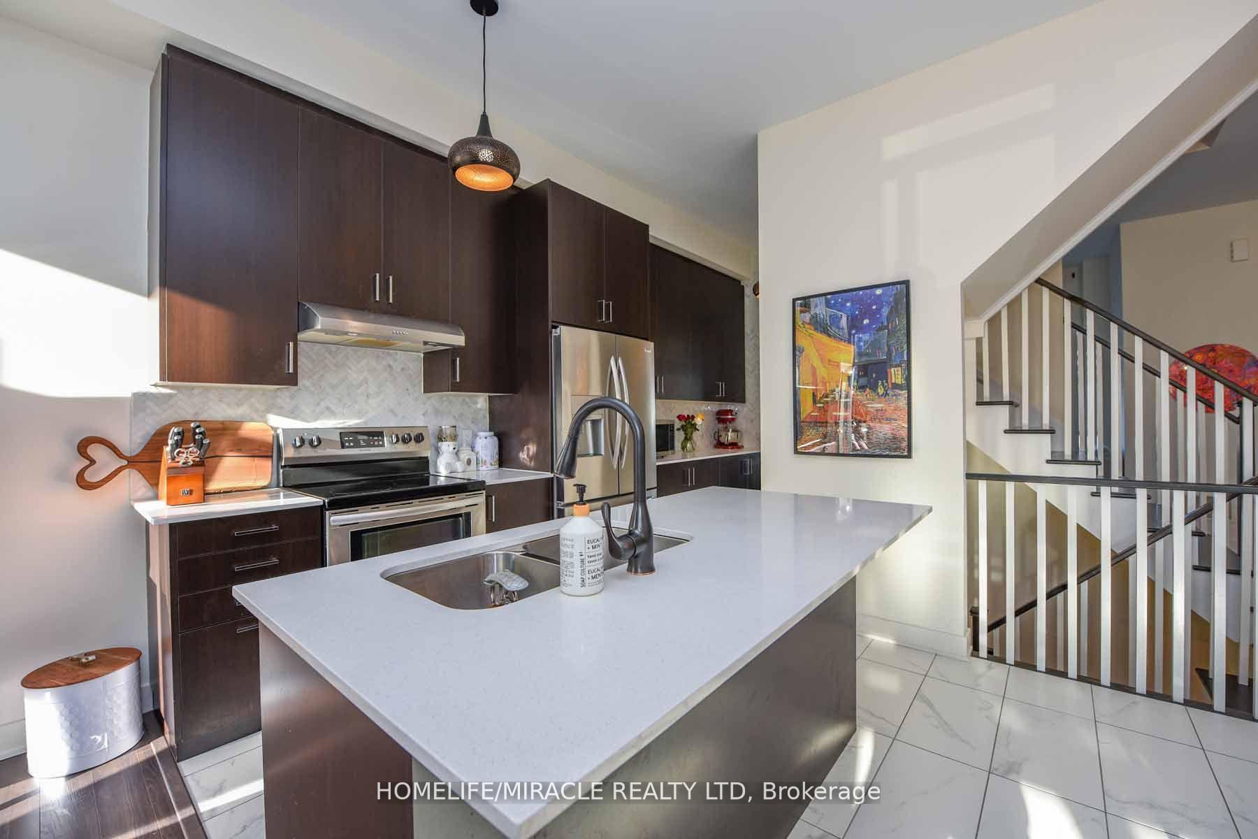 Photo 14 of 183 Carpaccio Avenue, Vaughan, Vellore Village — HOMEH