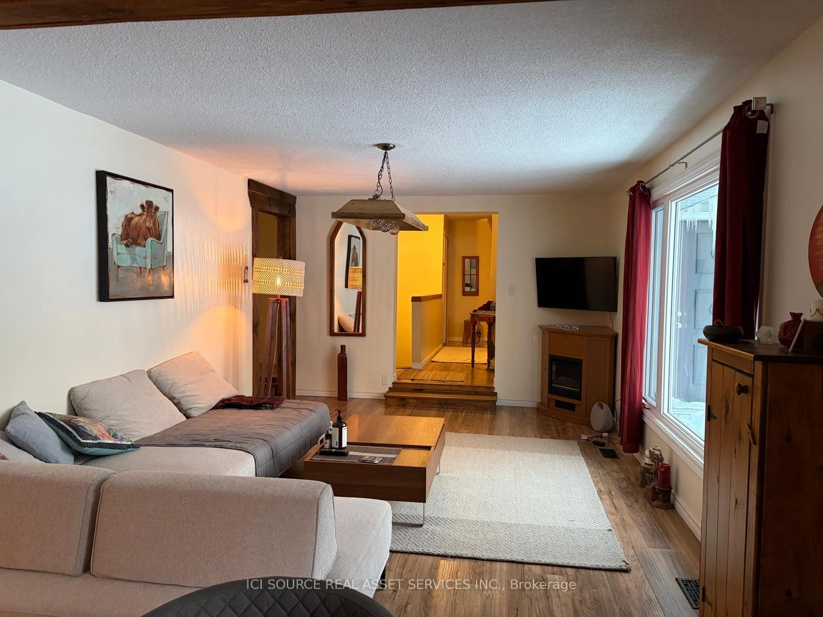 Photo 5 of 95 Melrose Avenue, Wasaga Beach — HOMEH