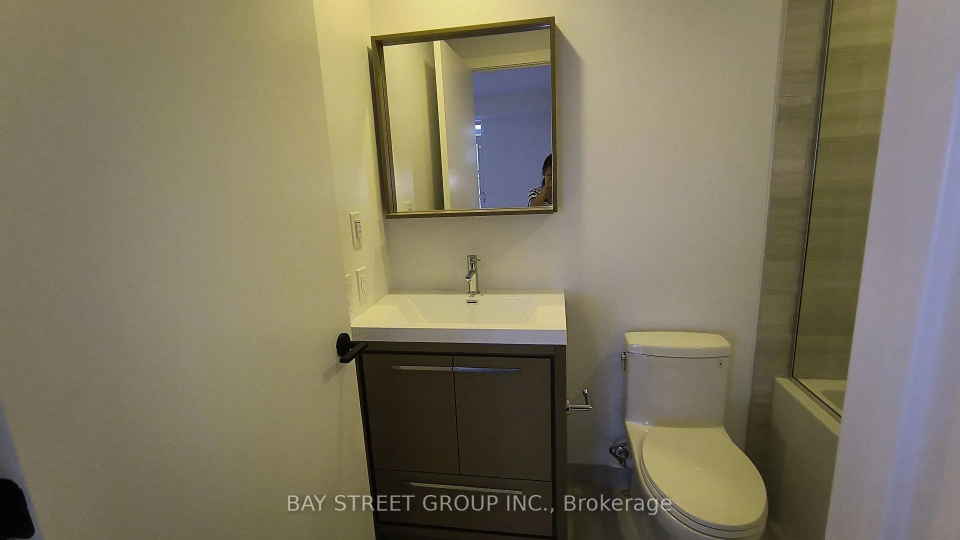 Photo 17 of Unit 1207, 21 Meadowdale Road, Vaughan, Vaughan Corporate Centre — HOMEH