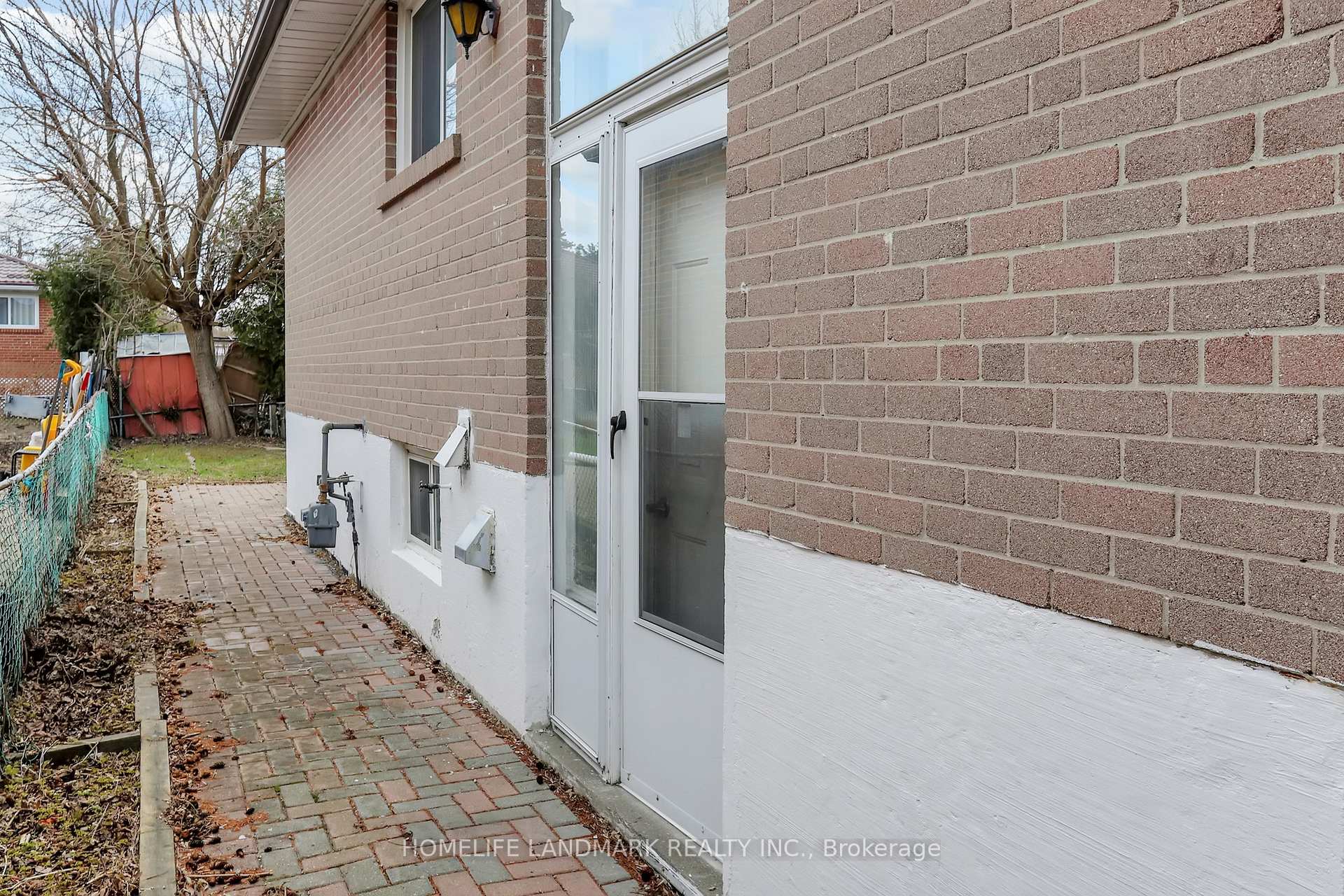 Photo 19 of 225 Pineway Boulevard, North York, Bayview Woods-Steeles — HOMEH